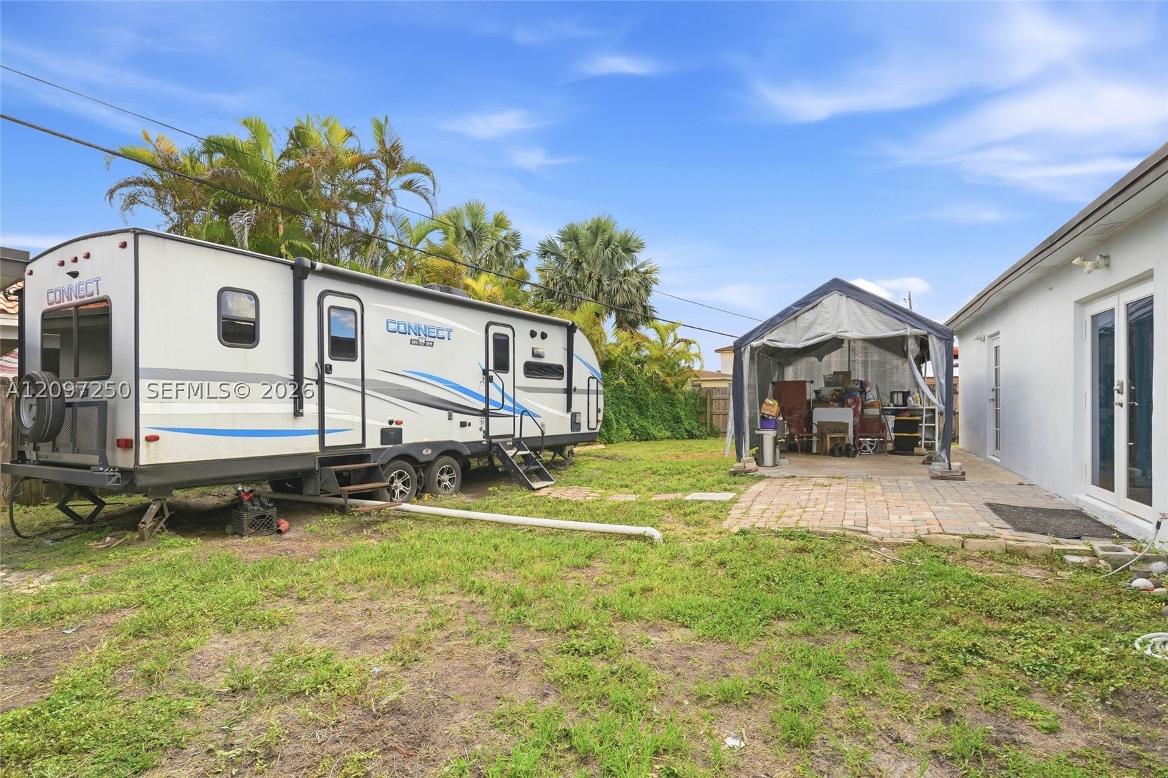 9270 SW 43rd St, Miami FL 33165