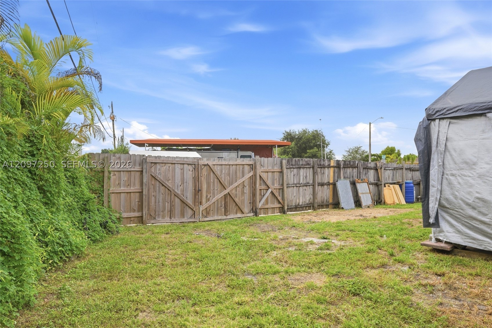 9270 SW 43rd St, Miami FL 33165