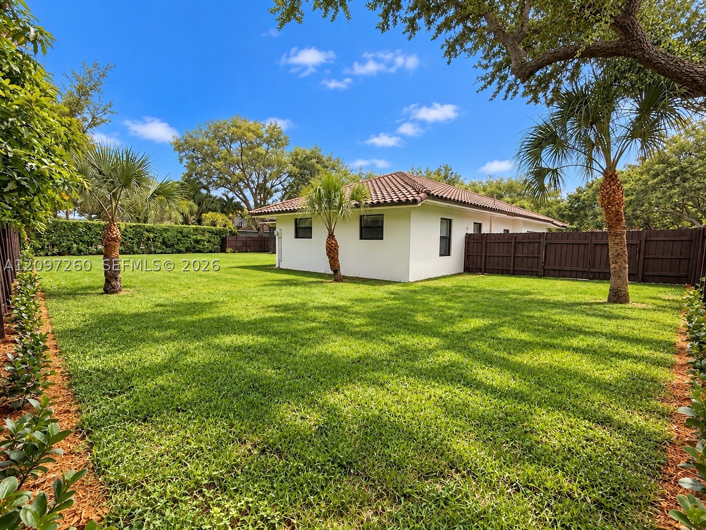 8240 SW 89th St, Miami FL 33156