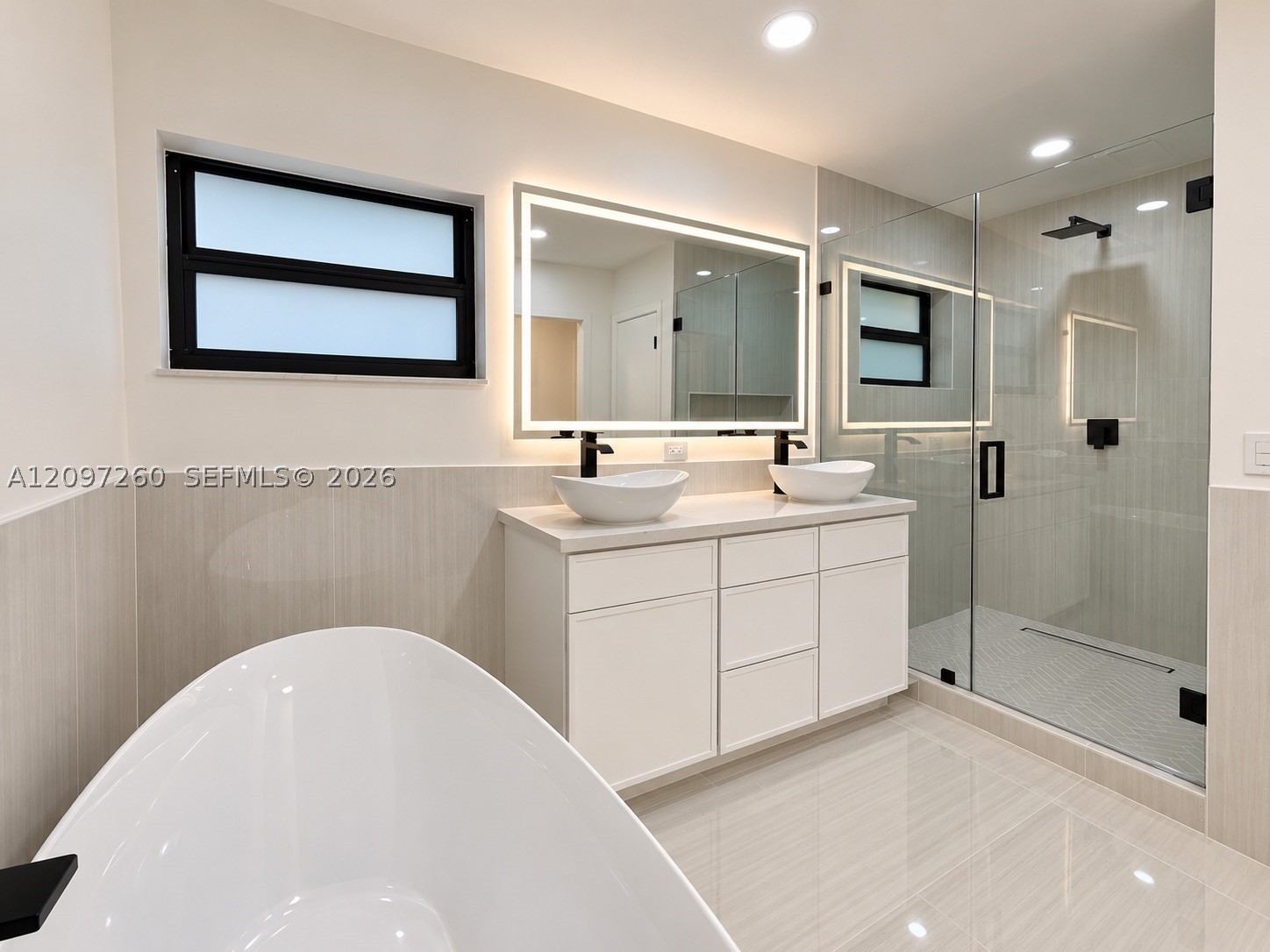 8240 SW 89th St, Miami FL 33156