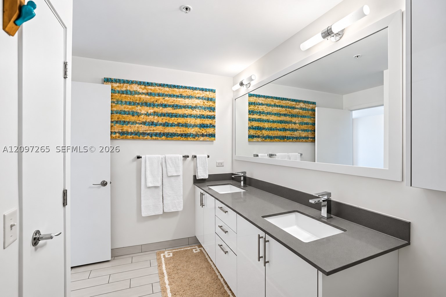 999 SW 1st Ave #1909, Miami FL 33130