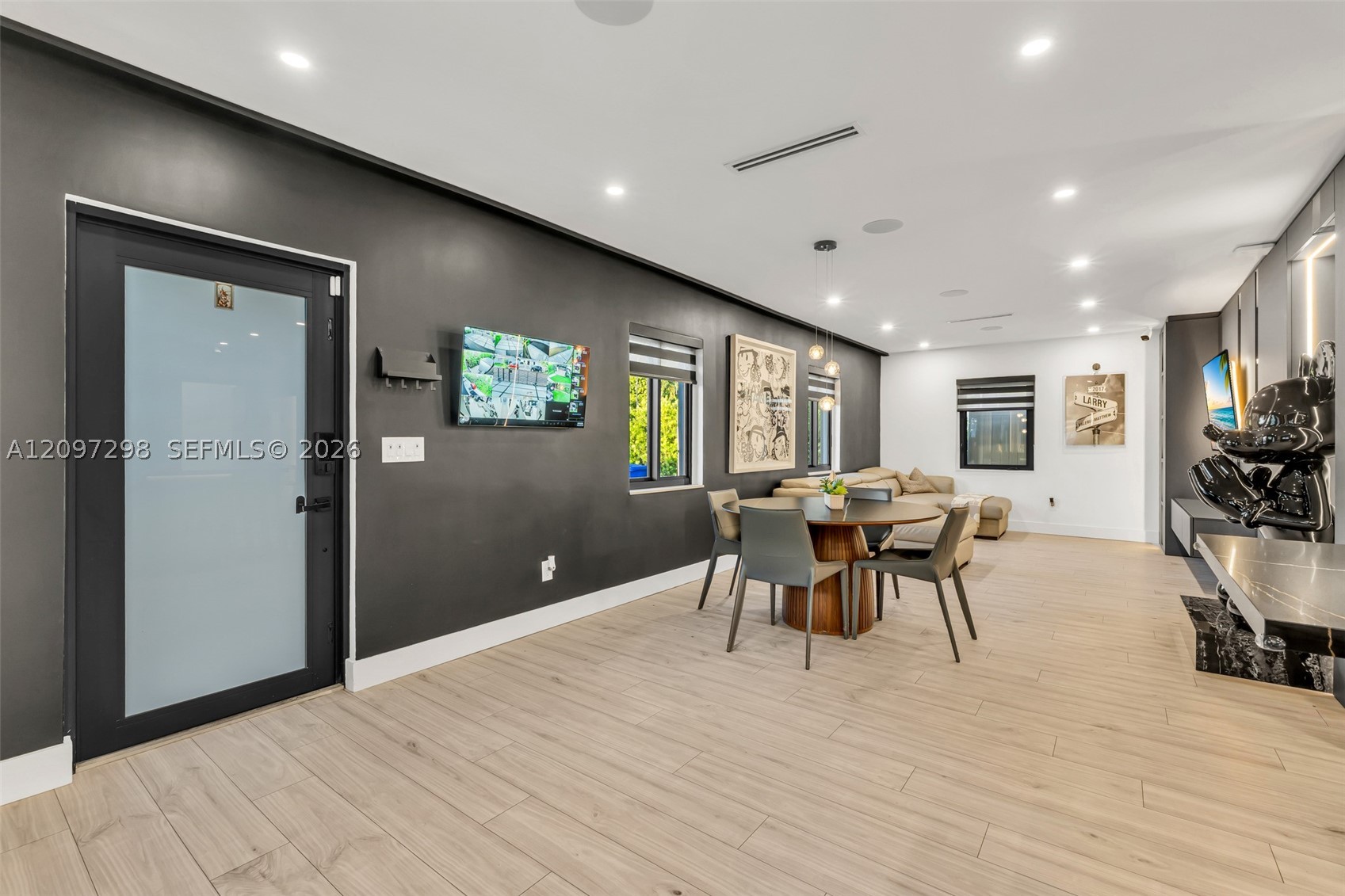 3450 NW 16th St, Miami FL 33125