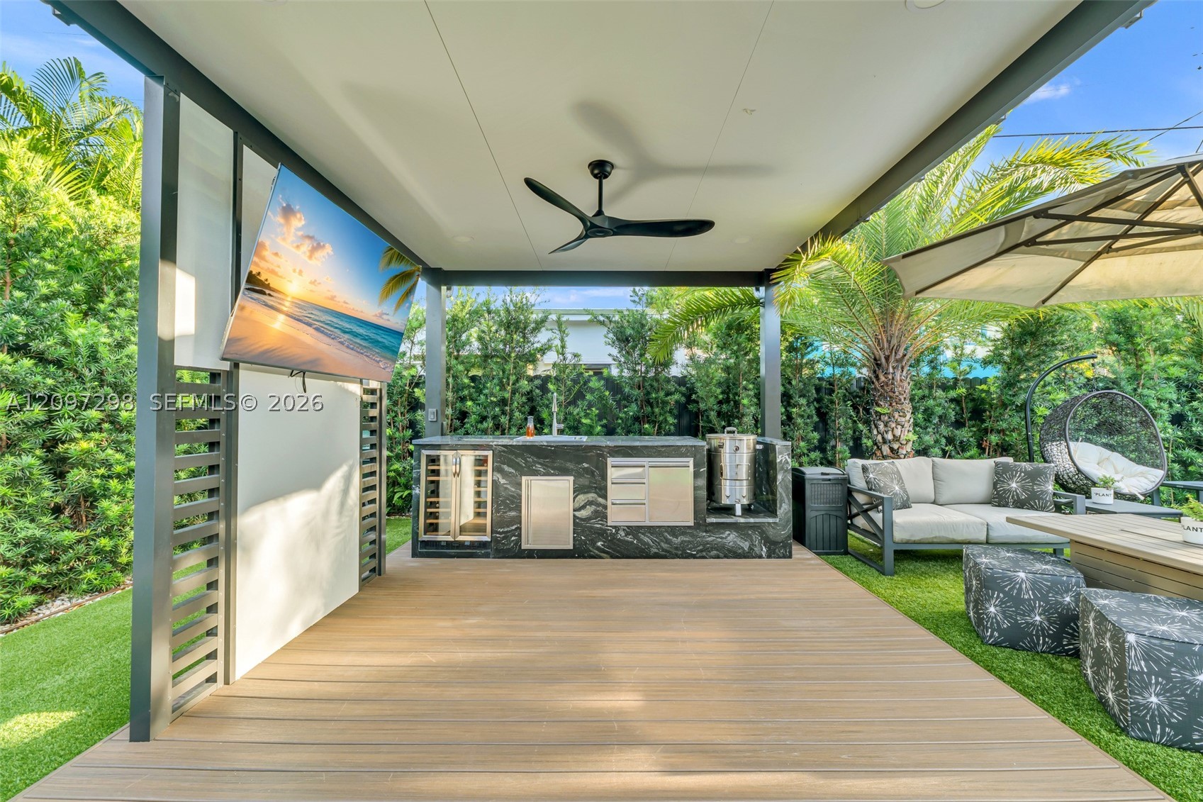 3450 NW 16th St, Miami FL 33125