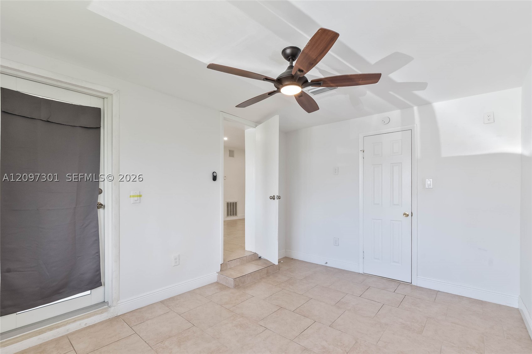 3916 SW 58th Ave, Miami FL 33155