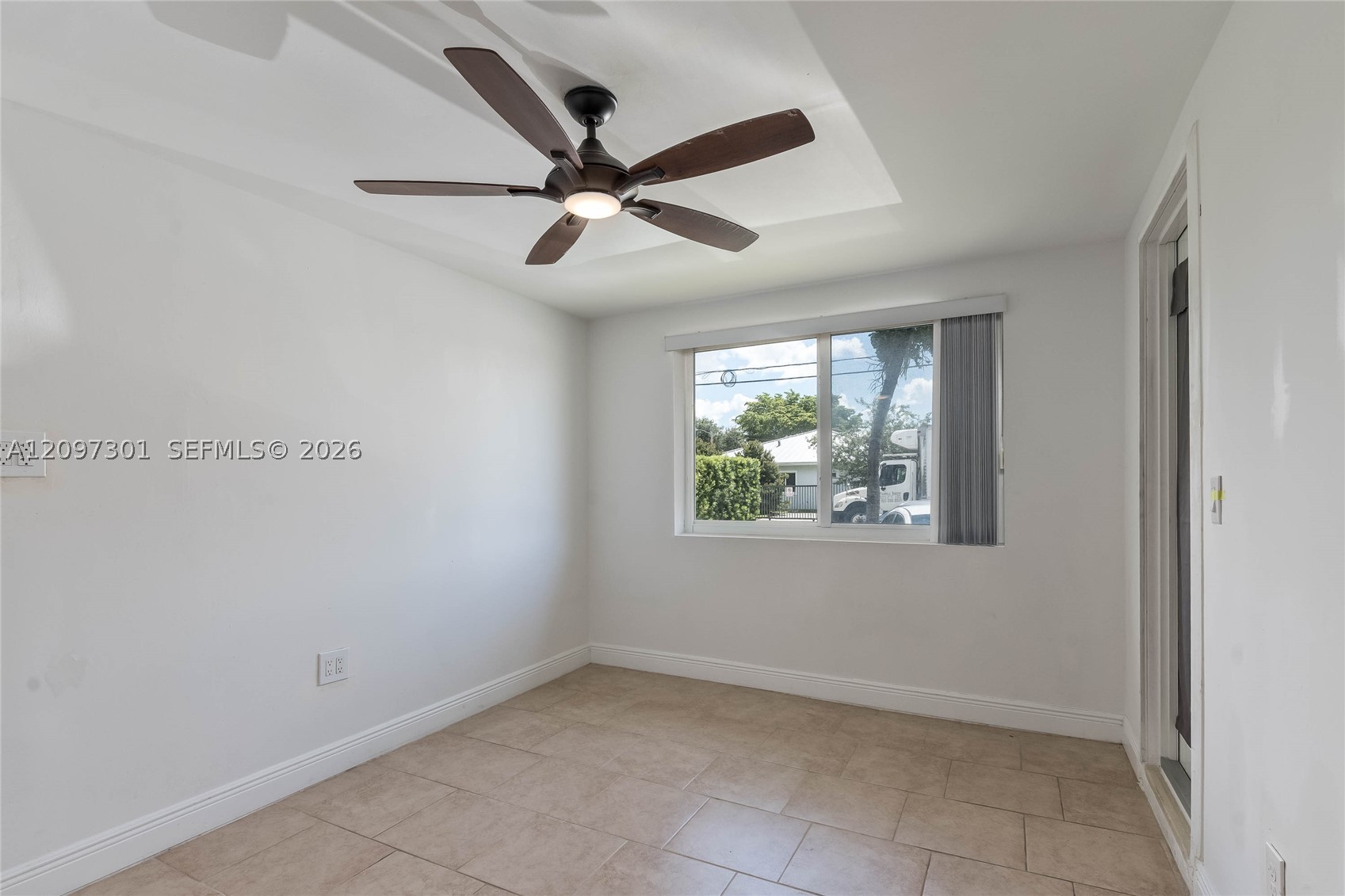 3916 SW 58th Ave, Miami FL 33155
