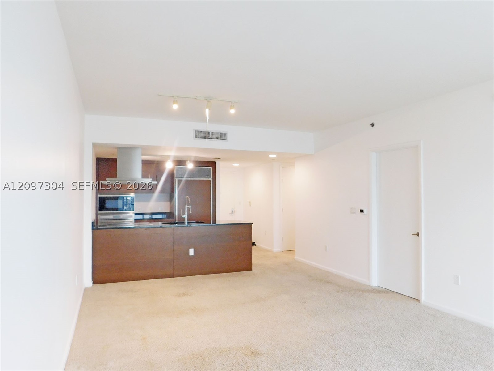 495 Brickell Ave #4609, Miami FL 33131
