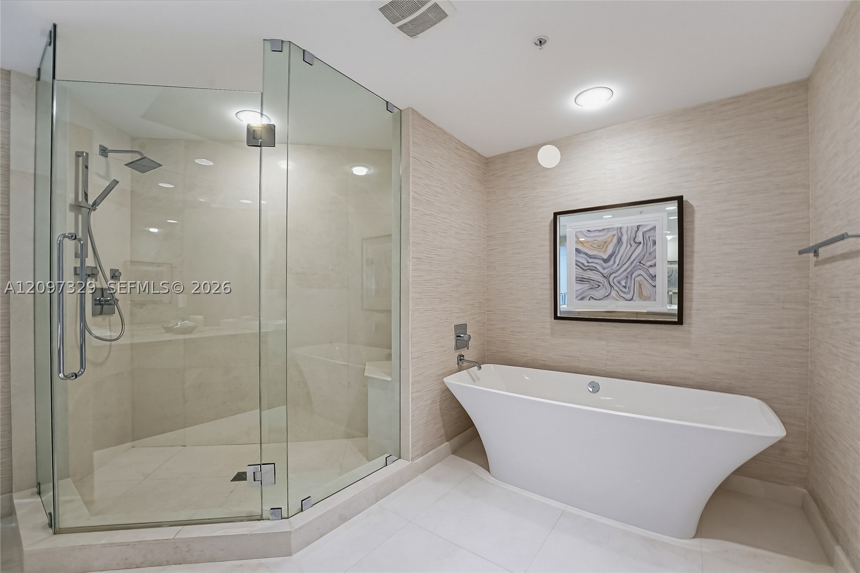 17301 Biscayne Blvd #901, North Miami Beach FL 33160