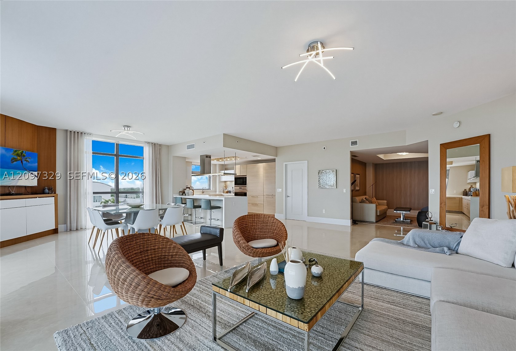 17301 Biscayne Blvd #901, North Miami Beach FL 33160