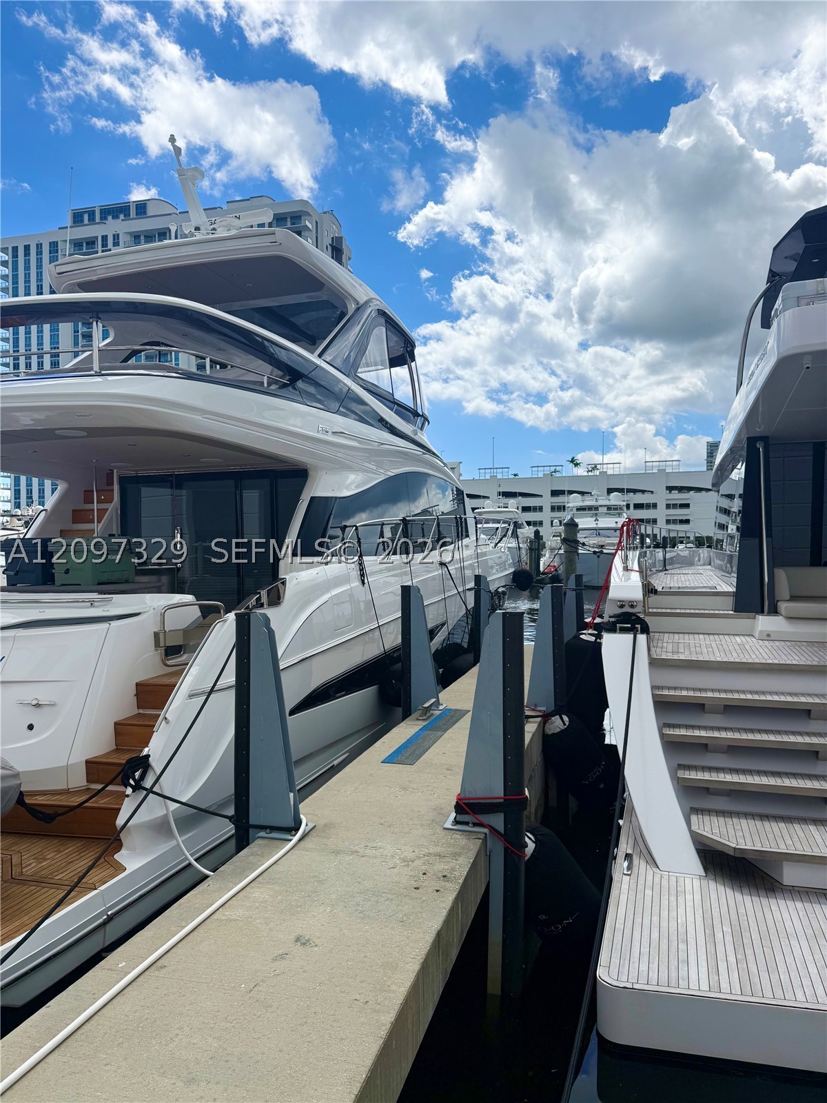 17301 Biscayne Blvd #901, North Miami Beach FL 33160