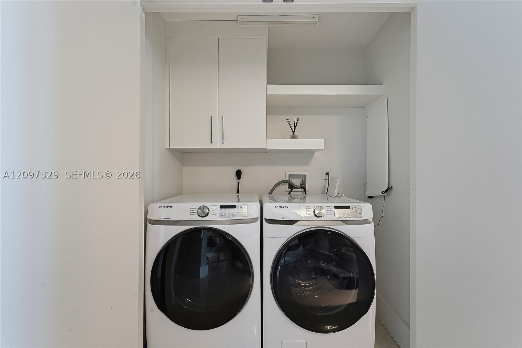 17301 Biscayne Blvd #901, North Miami Beach FL 33160