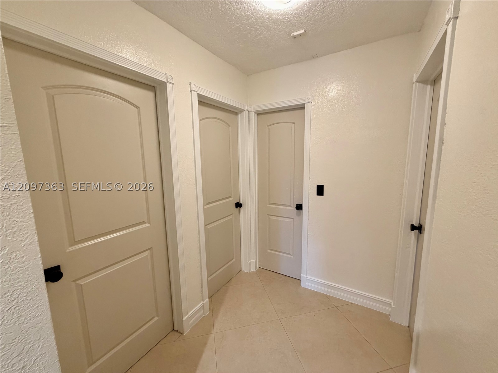 9481 SW 10th St, Miami FL 33174