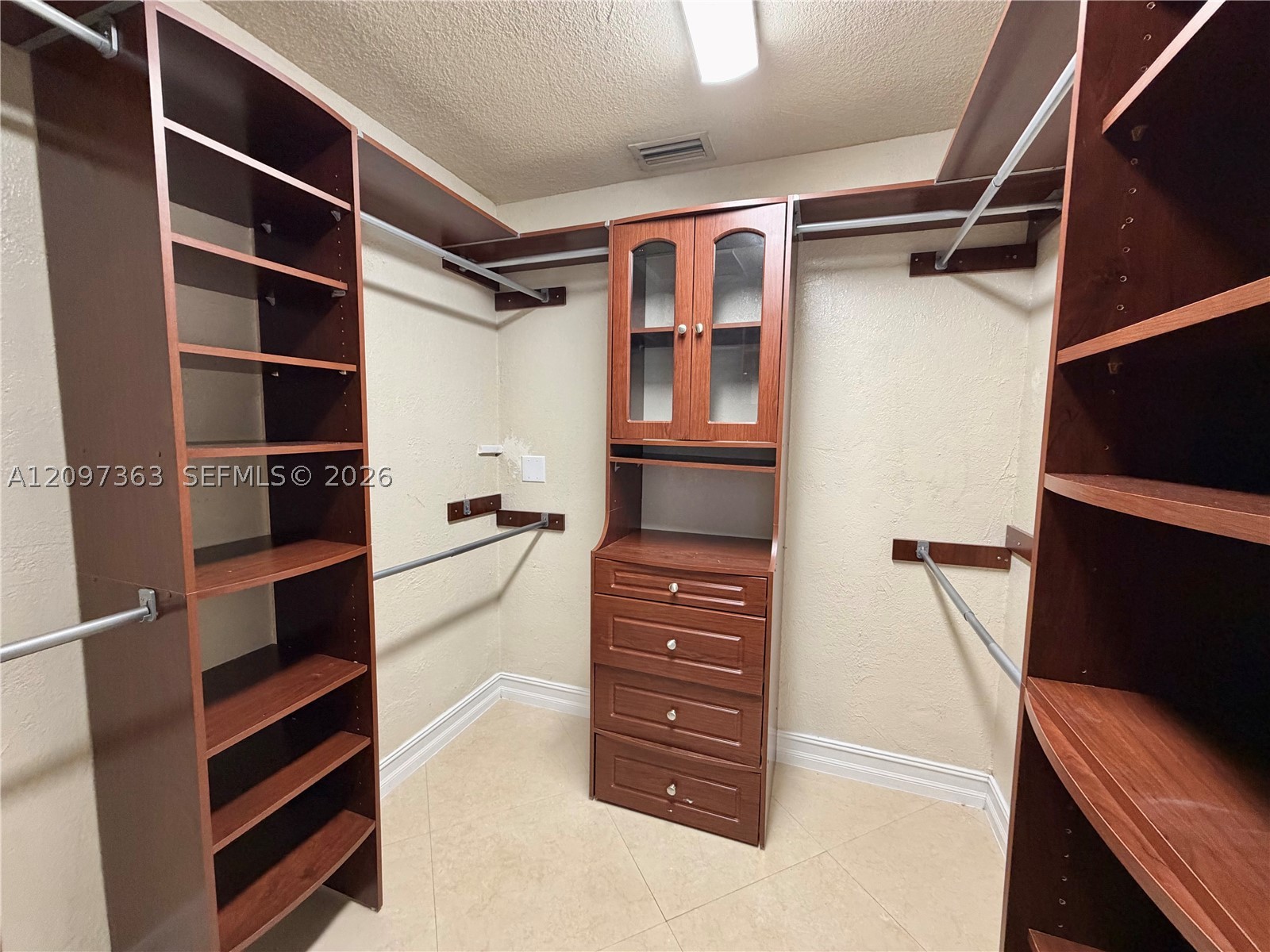 9481 SW 10th St, Miami FL 33174