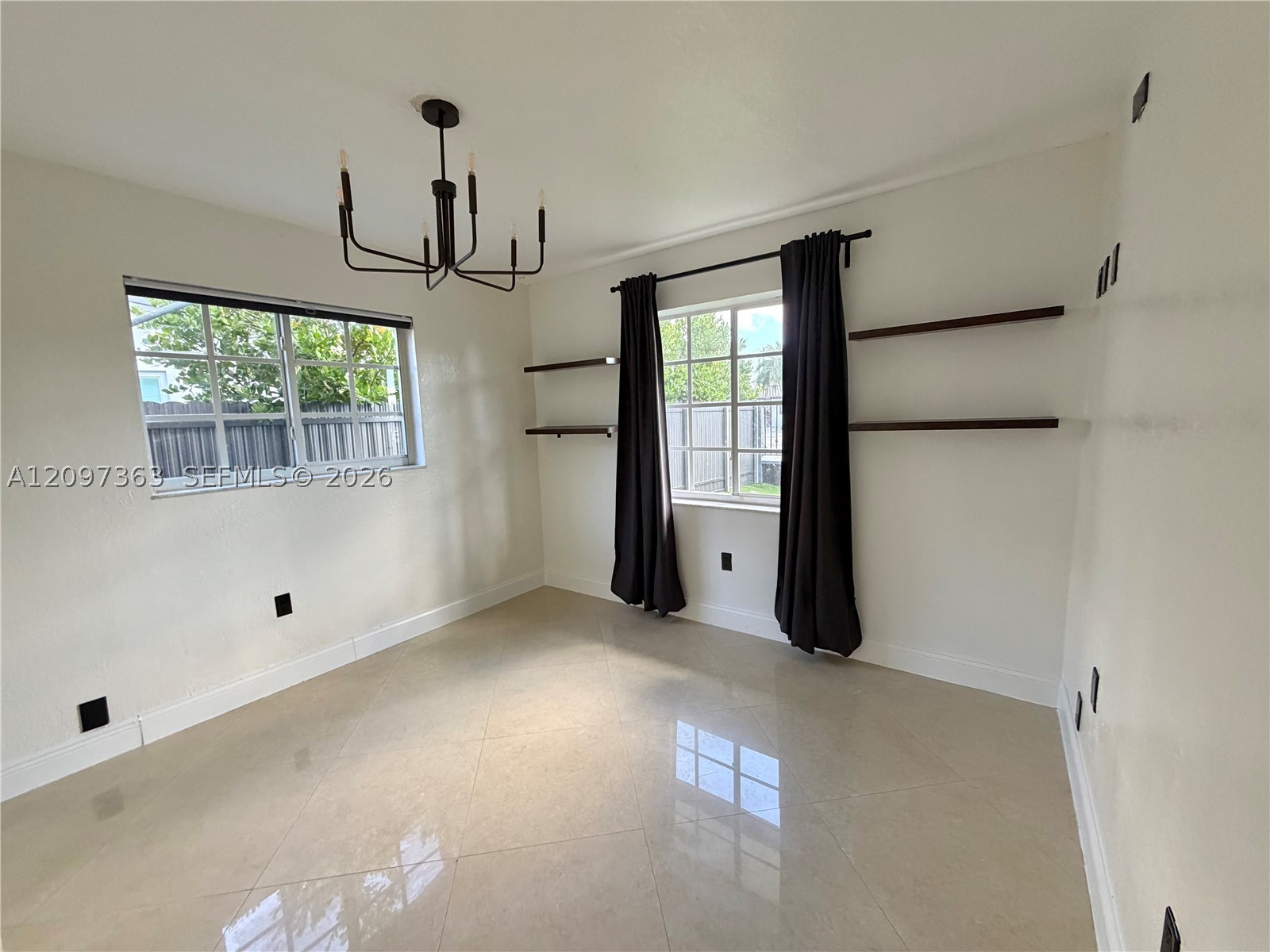 9481 SW 10th St, Miami FL 33174