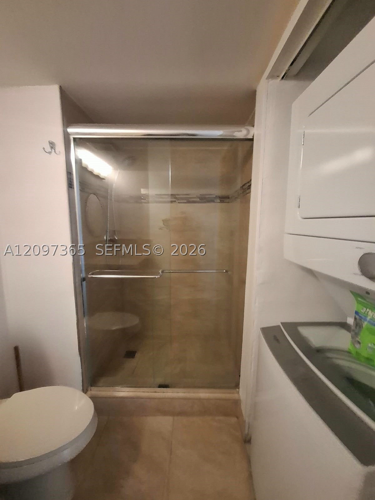 320 Racquet Club Rd #104, Weston FL 33326