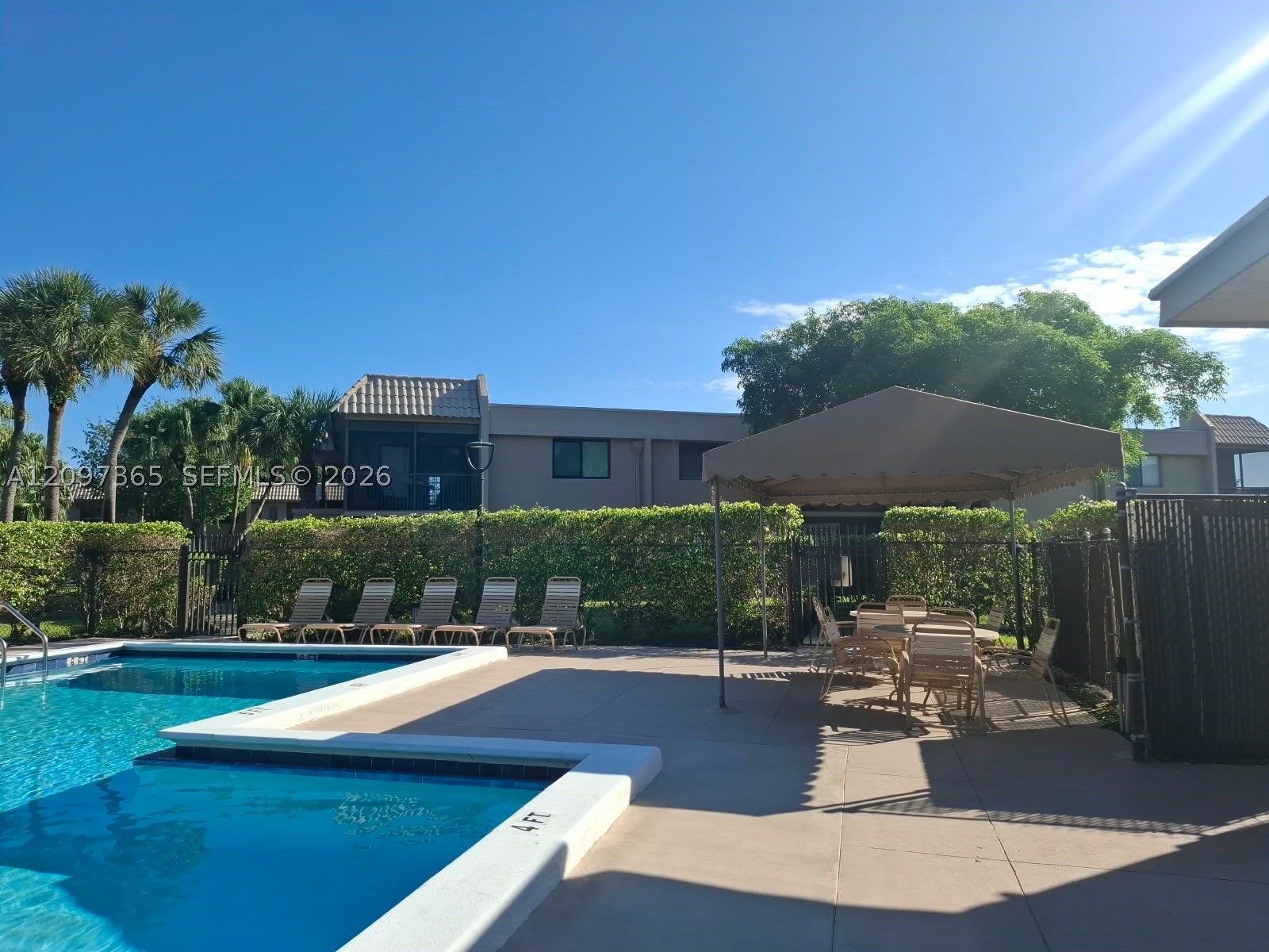 320 Racquet Club Rd #104, Weston FL 33326