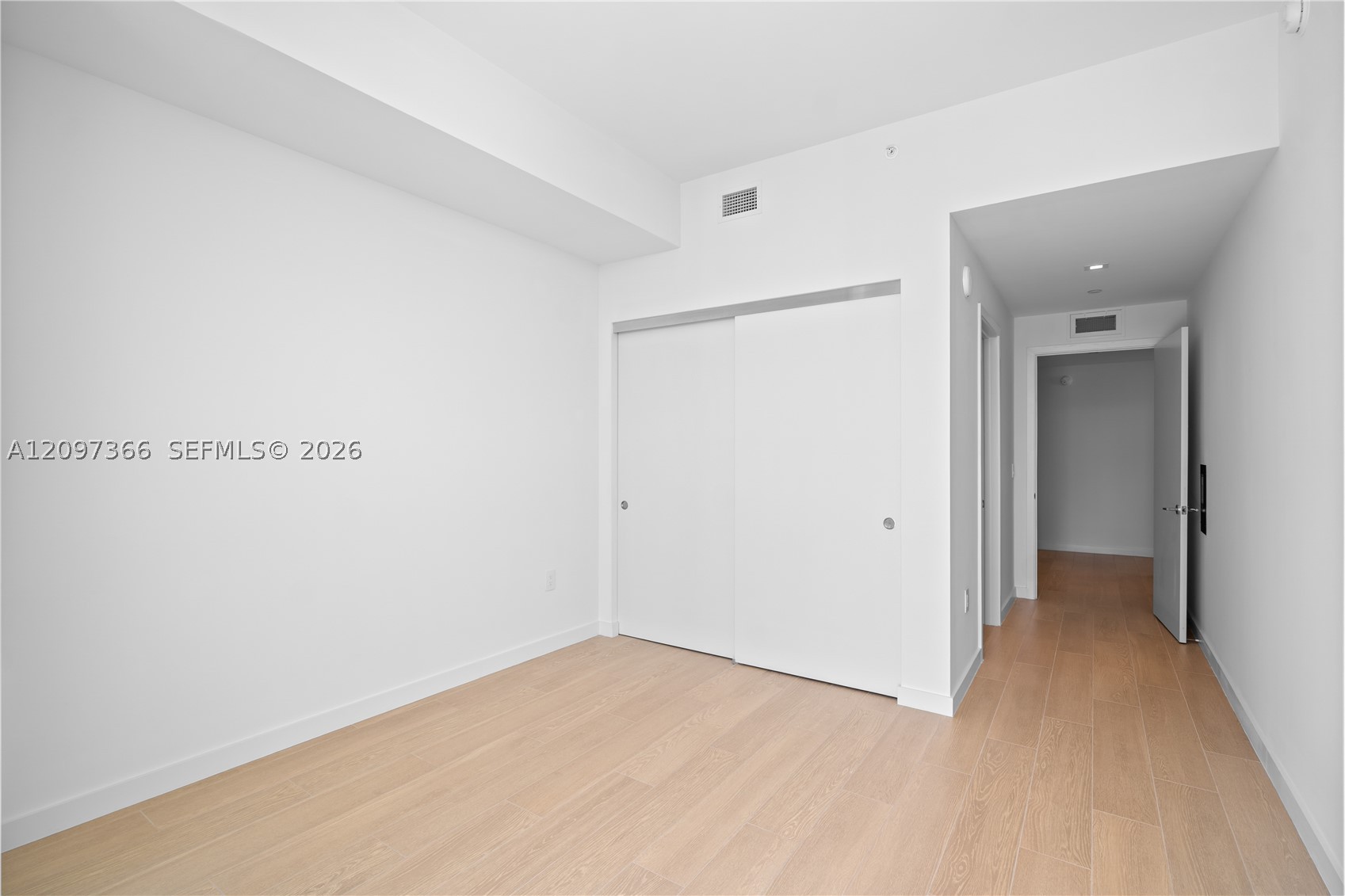 1400 Biscayne Blvd #2601, Miami FL 33132