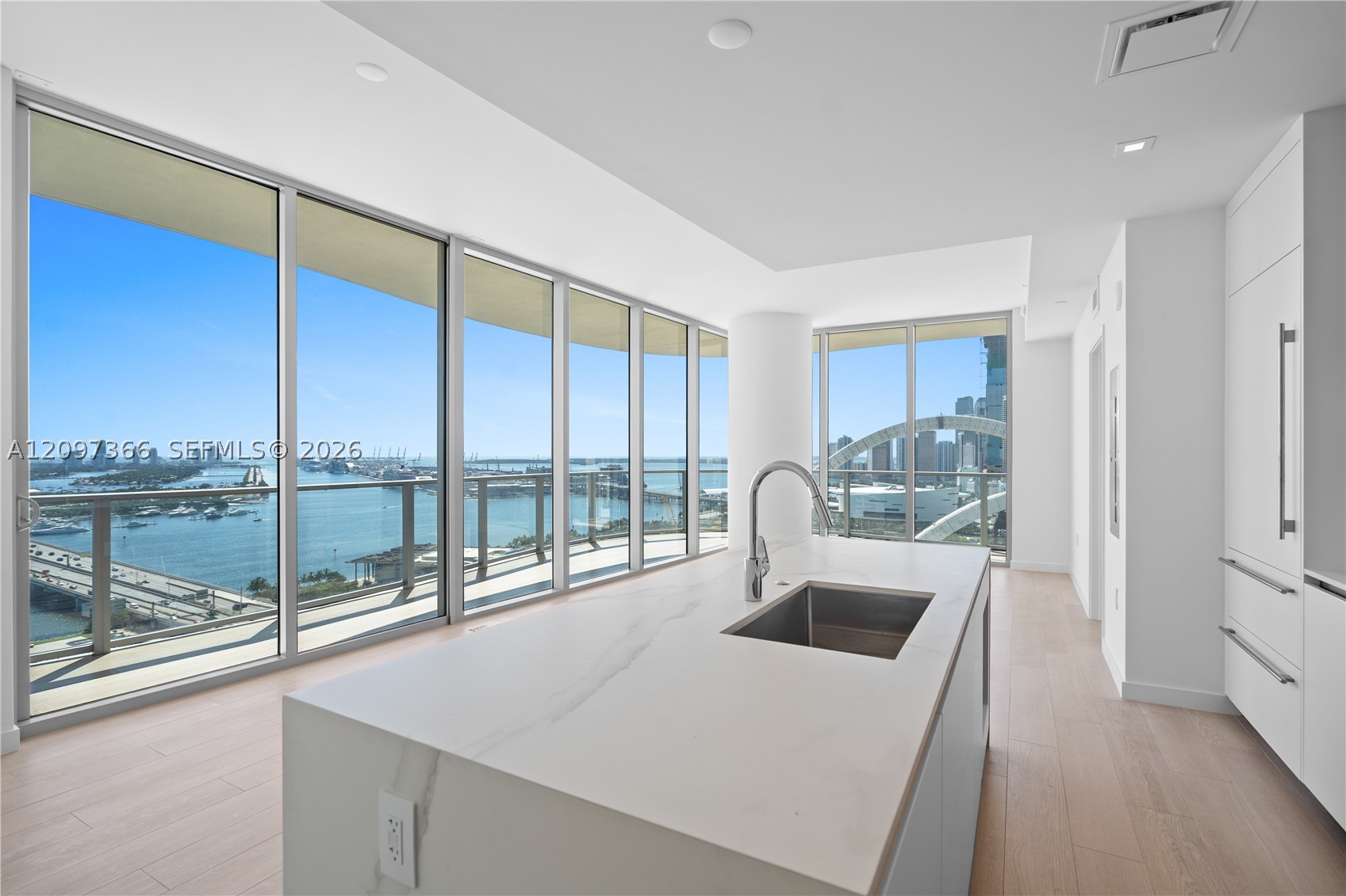 1400 Biscayne Blvd #2601, Miami FL 33132