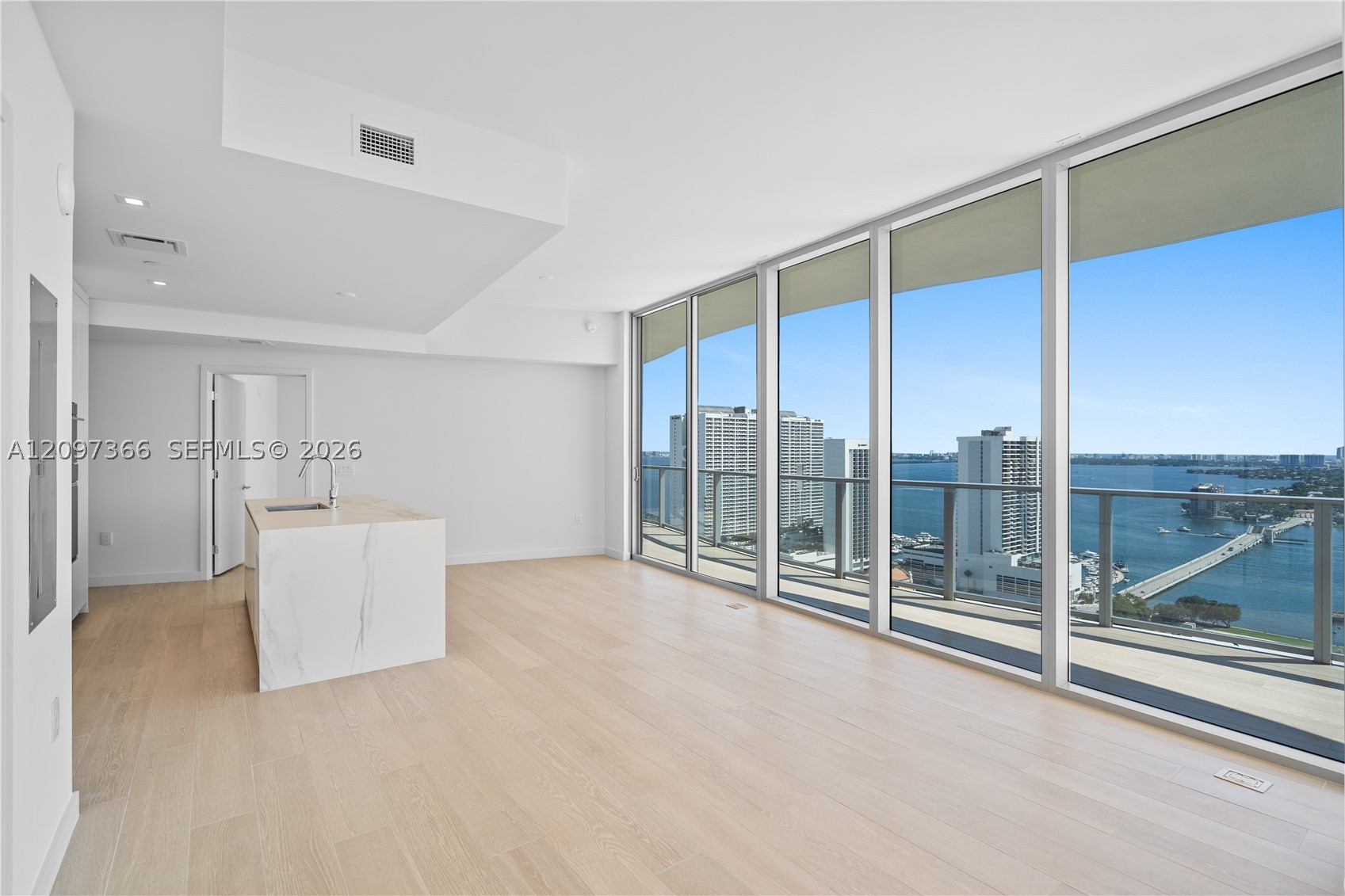 1400 Biscayne Blvd #2601, Miami FL 33132