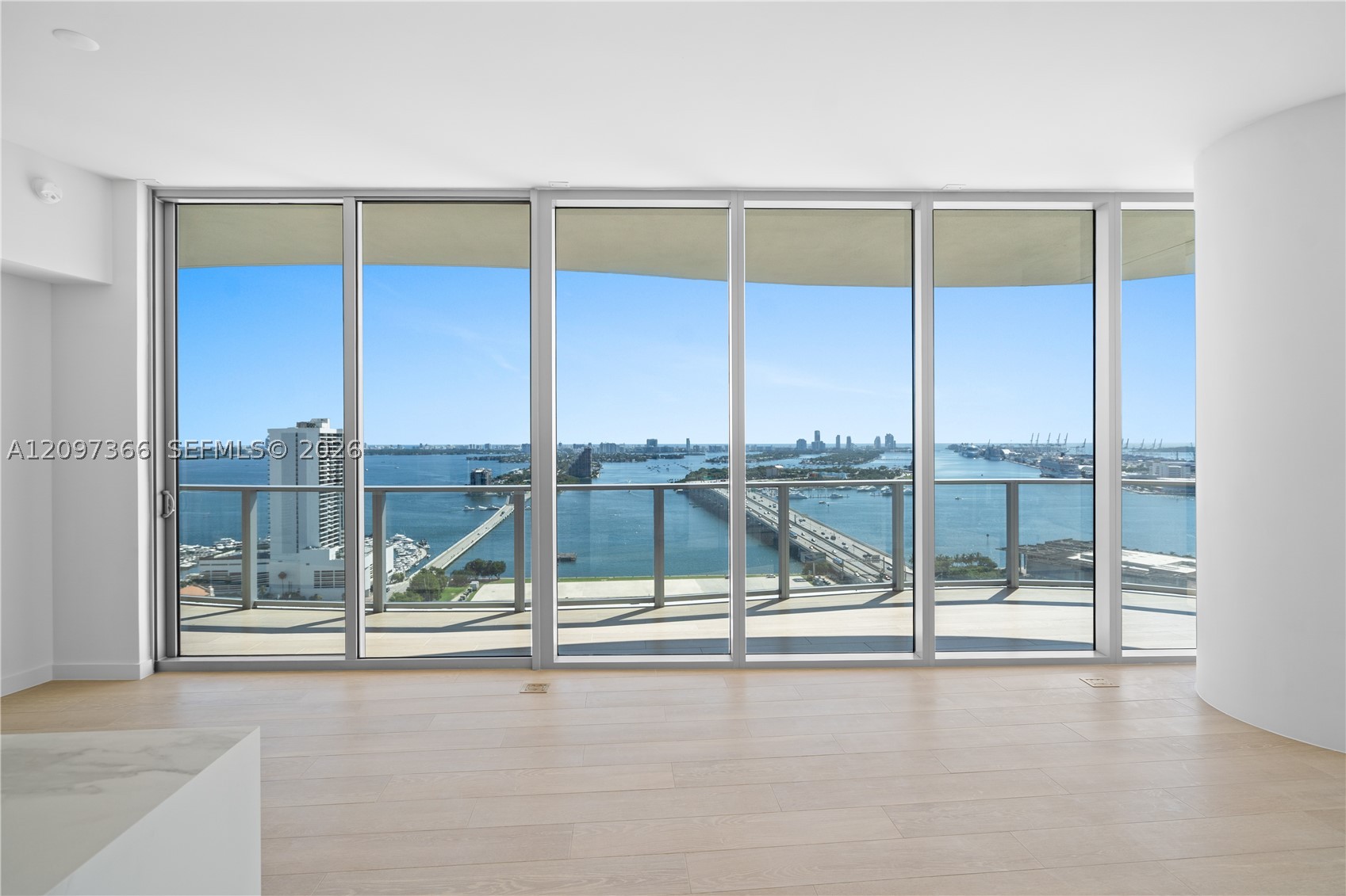 1400 Biscayne Blvd #2601, Miami FL 33132