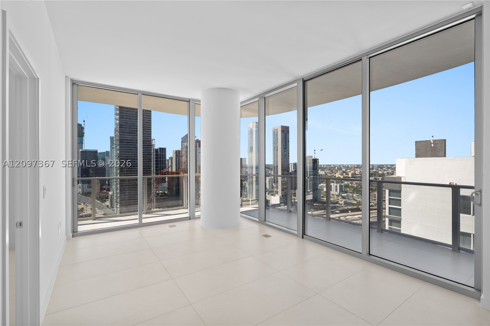 1400 Biscayne Blvd #3602, Miami FL 33132