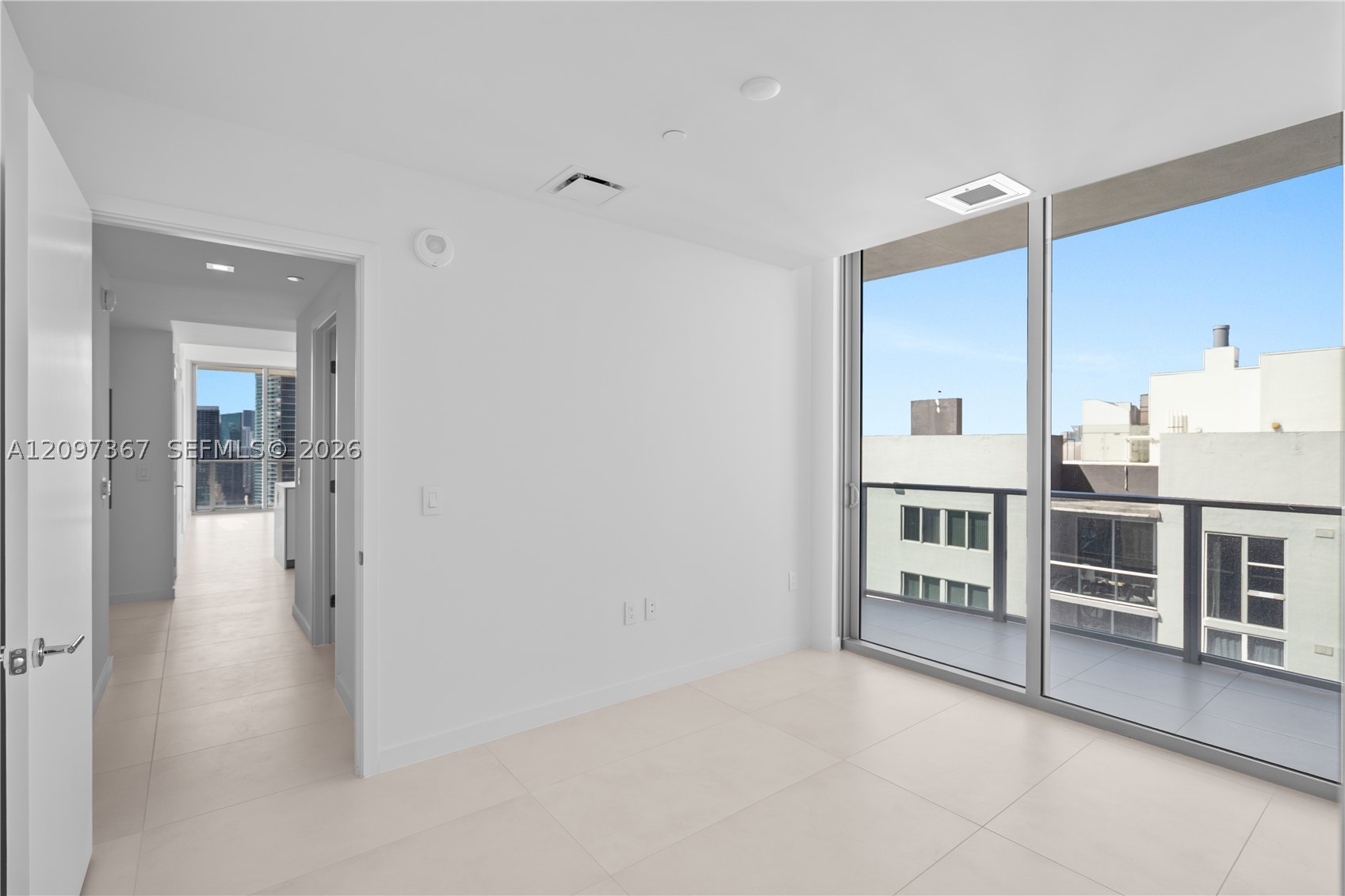 1400 Biscayne Blvd #3602, Miami FL 33132