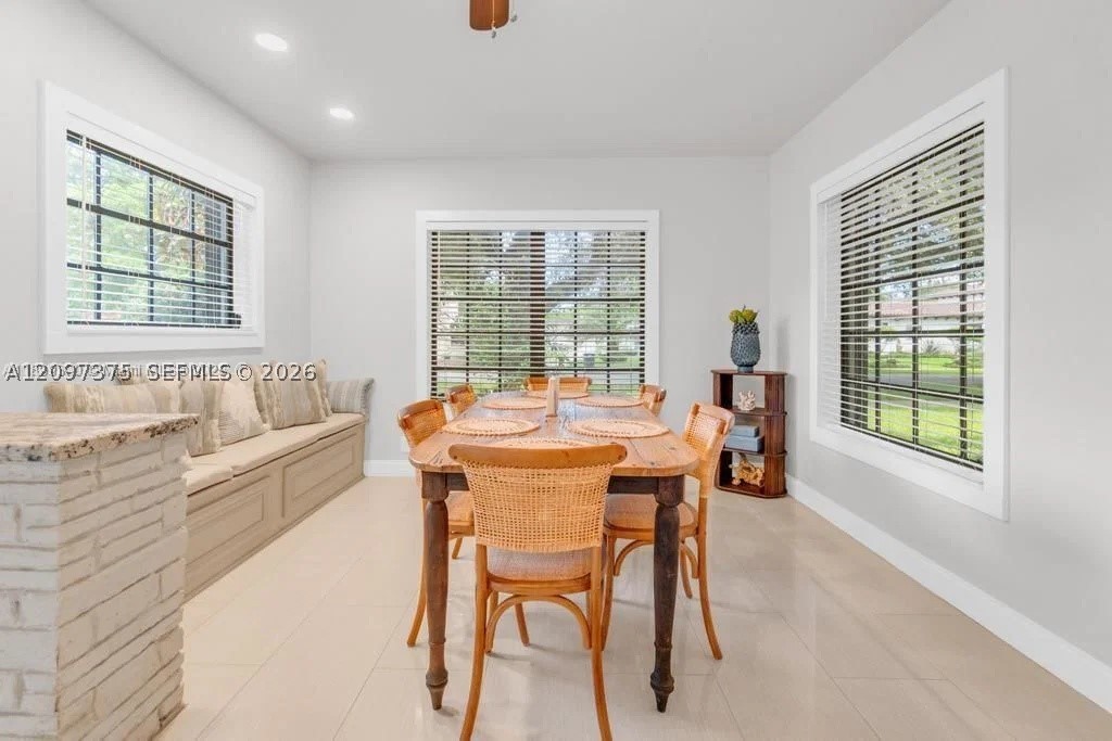 364 Navarre Dr, Miami Springs FL 33166