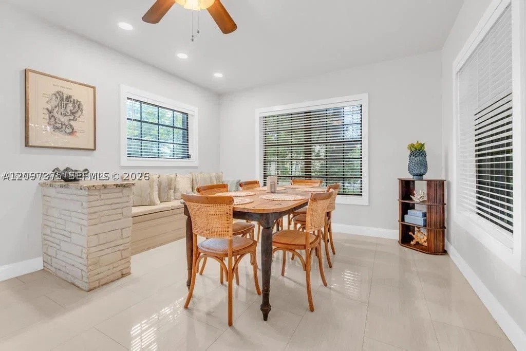 364 Navarre Dr, Miami Springs FL 33166