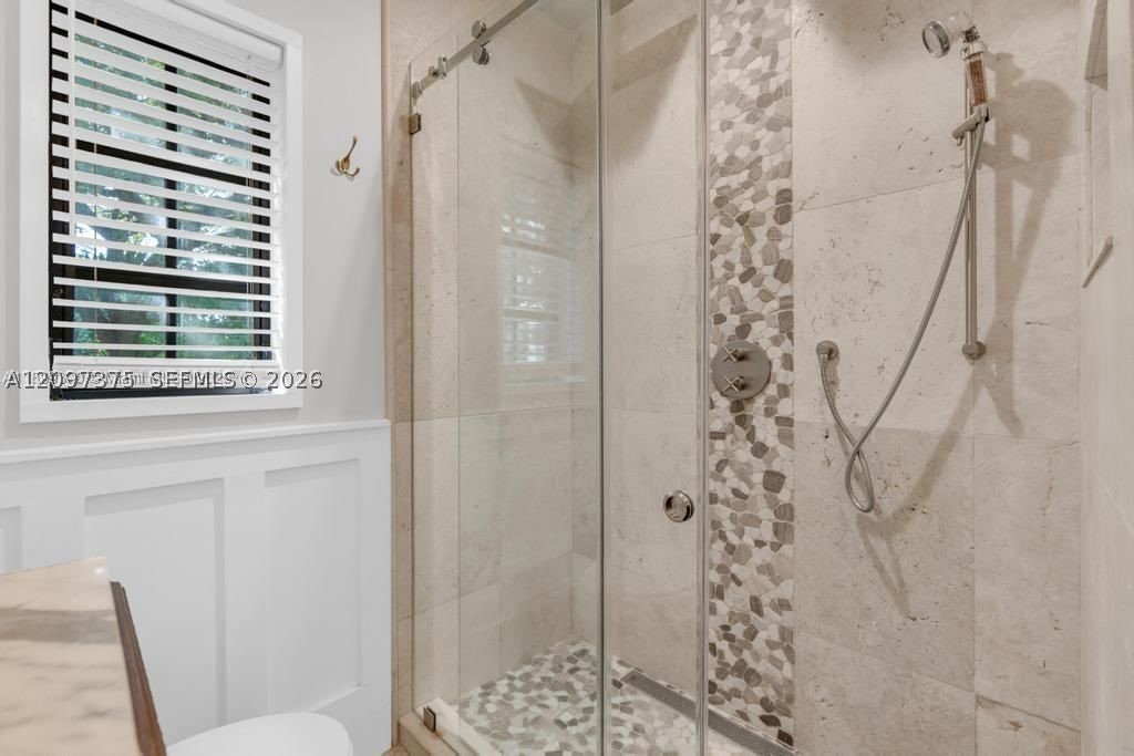 364 Navarre Dr, Miami Springs FL 33166