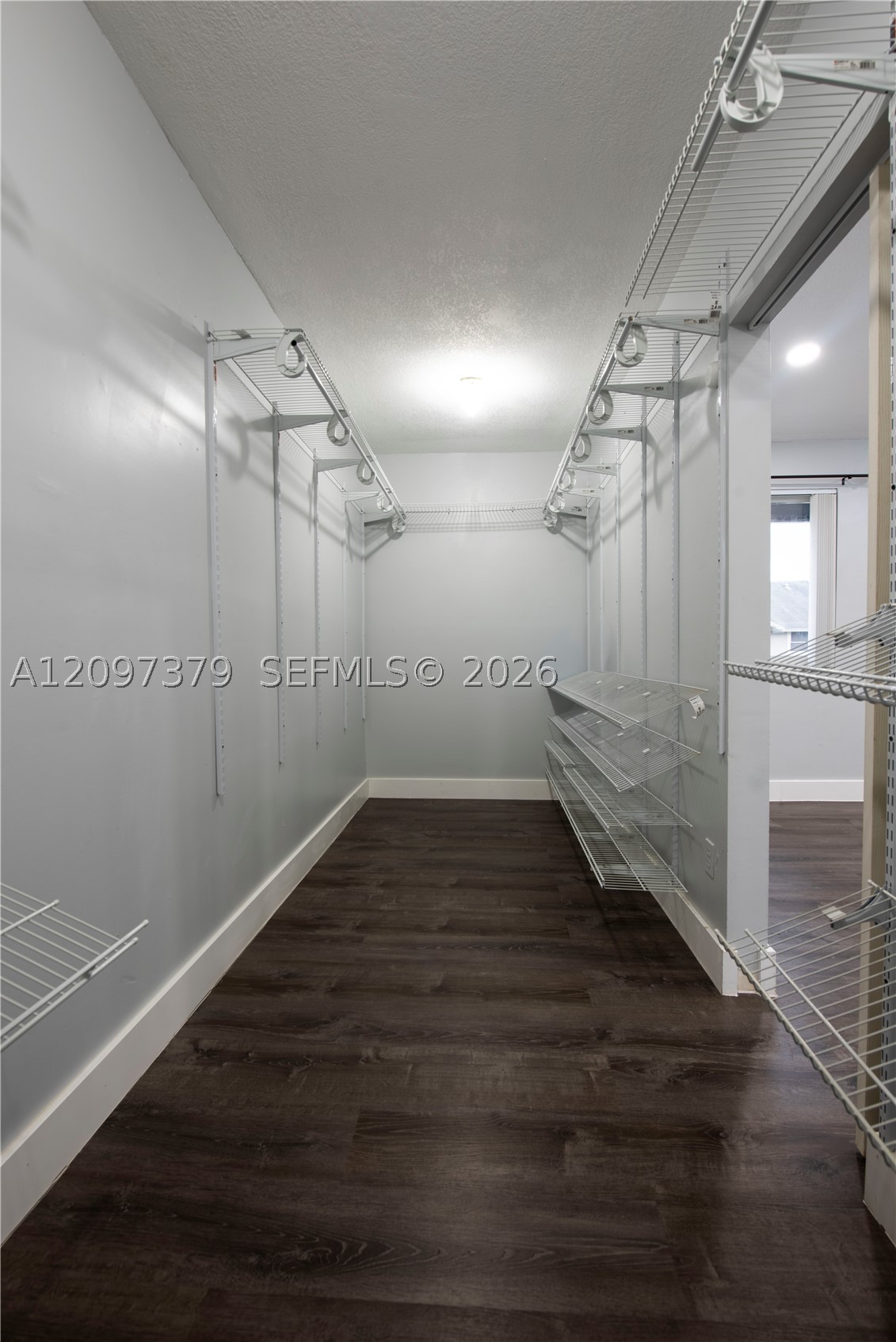 9710 SW 13th St #n/a, Pembroke Pines FL 33025