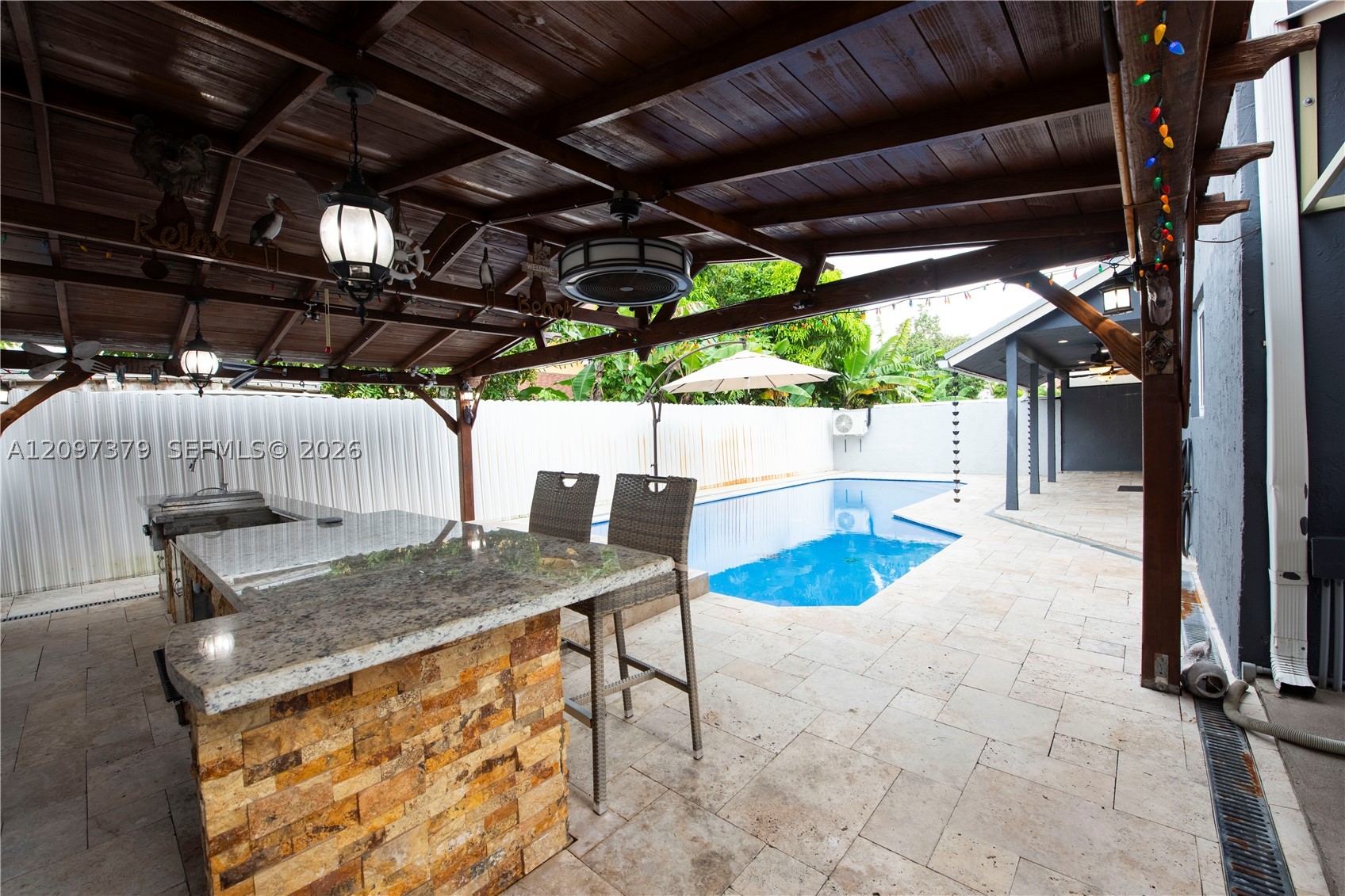 9710 SW 13th St #n/a, Pembroke Pines FL 33025