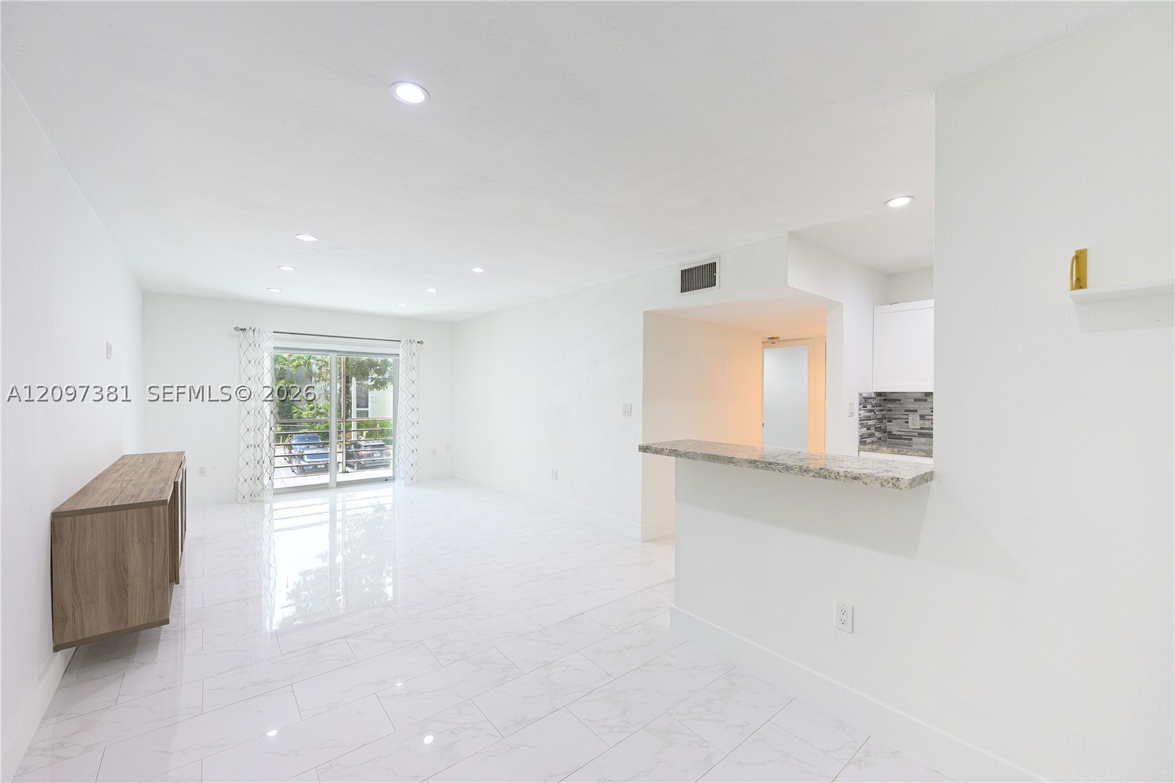 15888 SW 95th Ave #218, Miami FL 33157