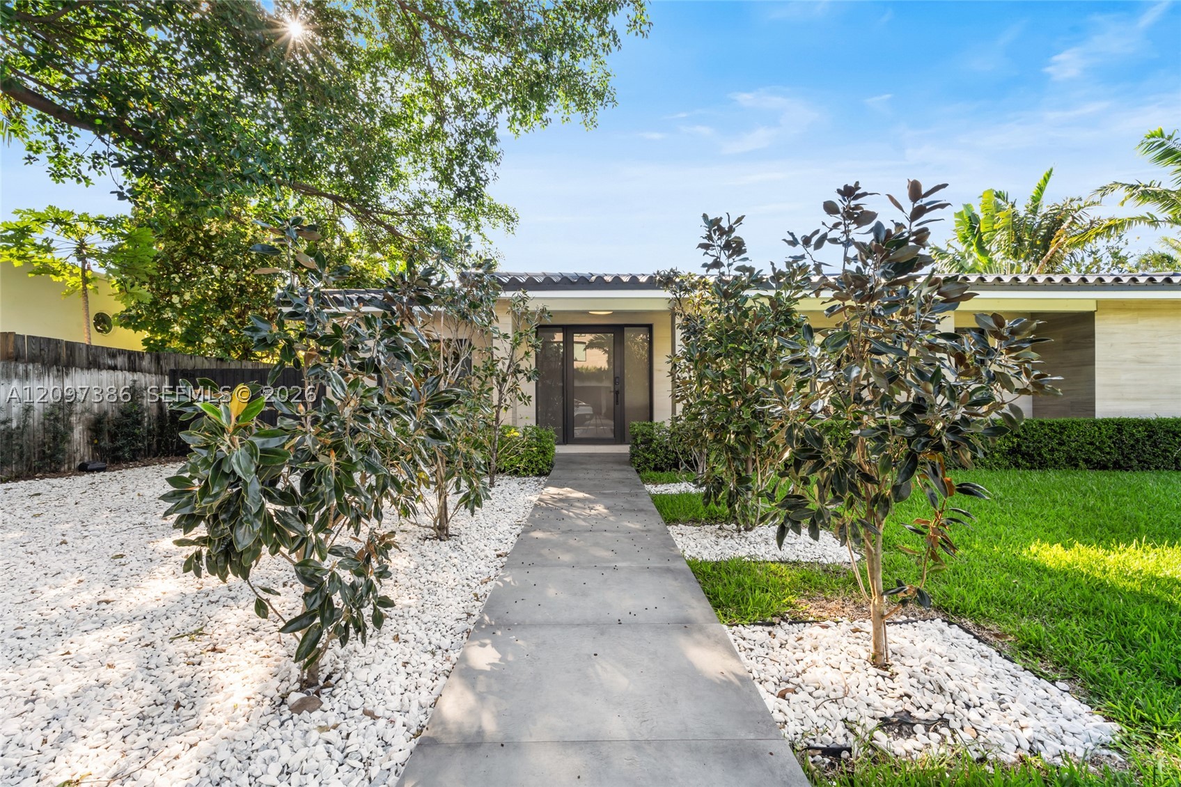 116 W 1st Ct, Miami Beach FL 33139