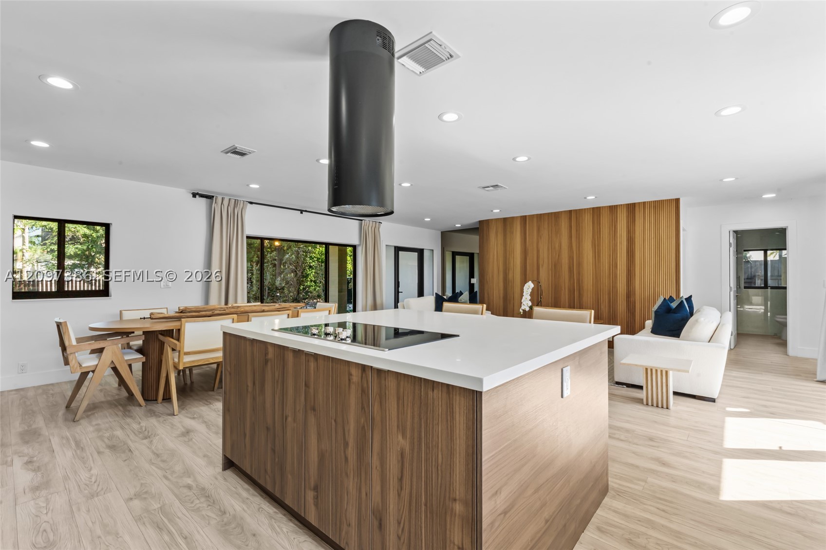116 W 1st Ct, Miami Beach FL 33139