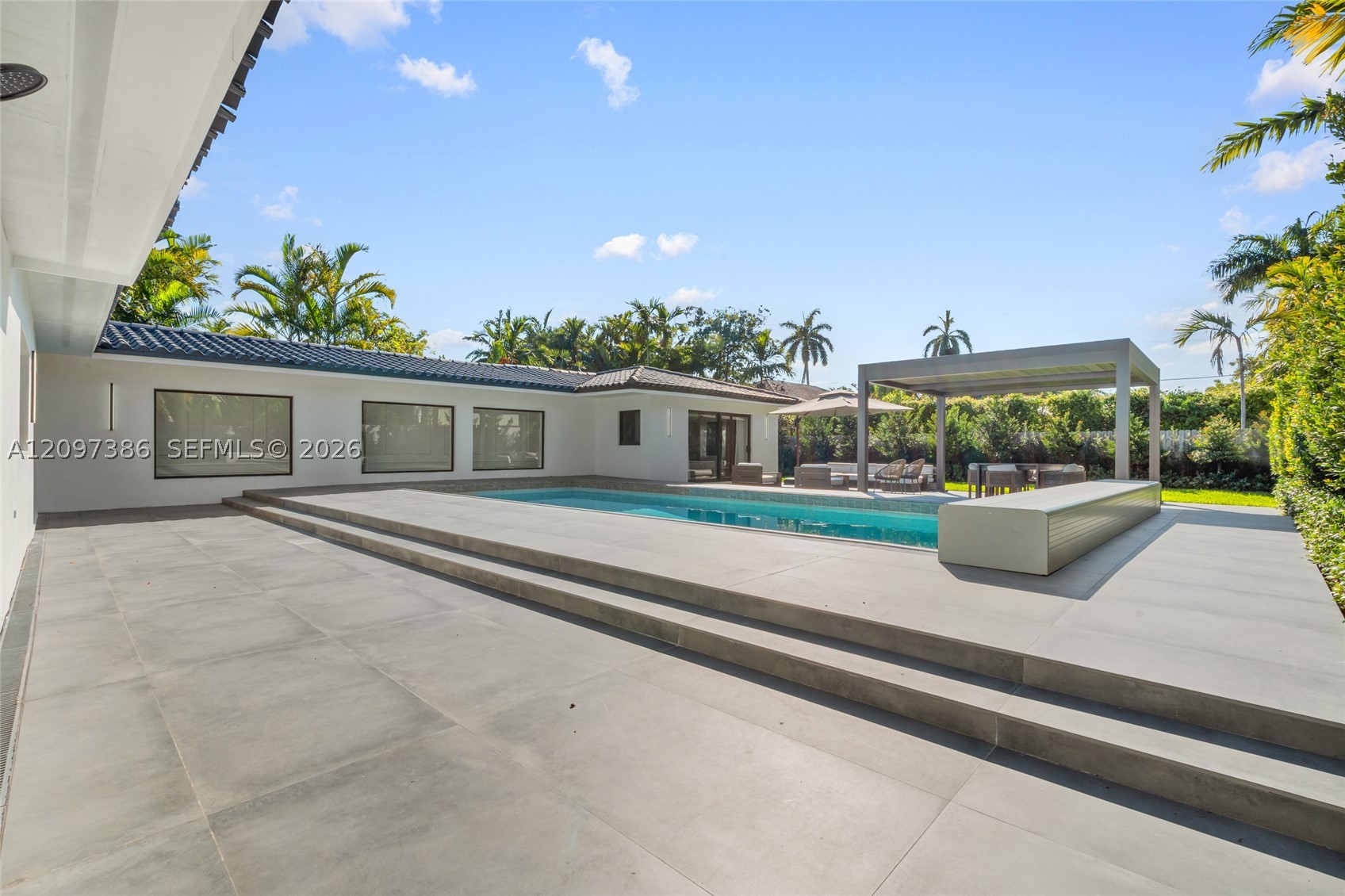 116 W 1st Ct, Miami Beach FL 33139