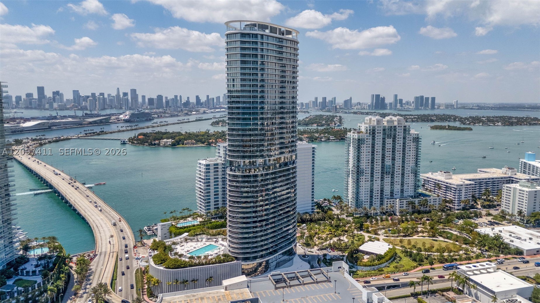 500 Alton Rd #2705, Miami Beach FL 33139