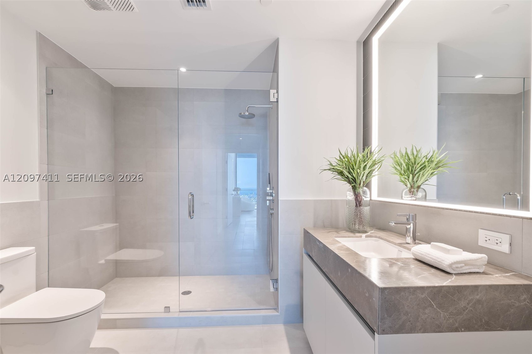 500 Alton Rd #2705, Miami Beach FL 33139