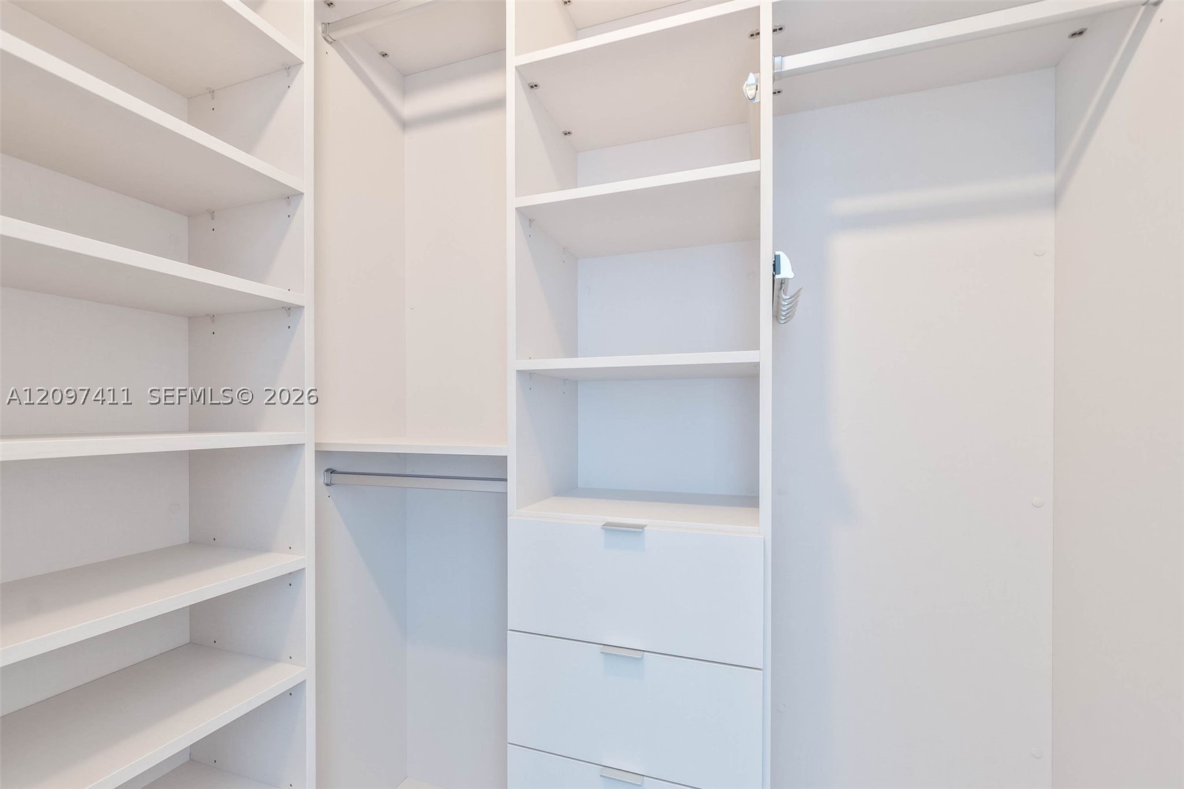 500 Alton Rd #2705, Miami Beach FL 33139