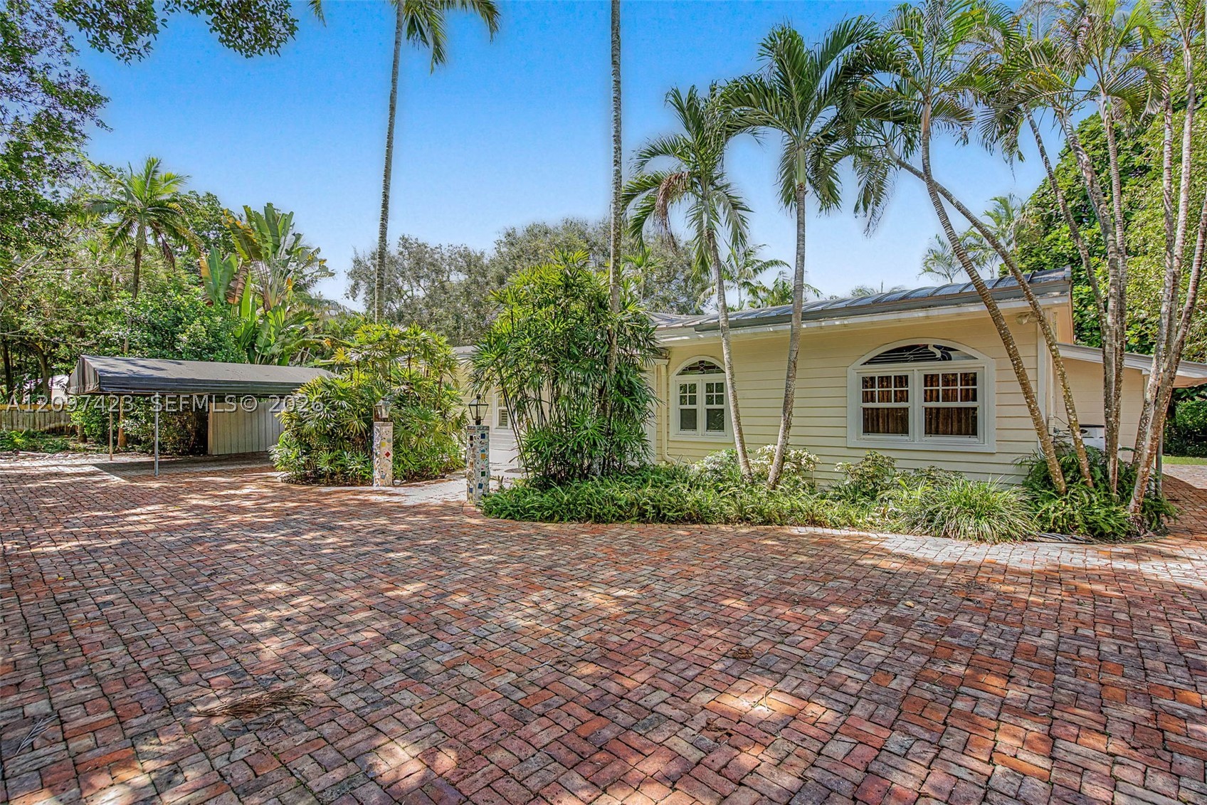 13470 SW 67th Ave, Pinecrest FL 33156