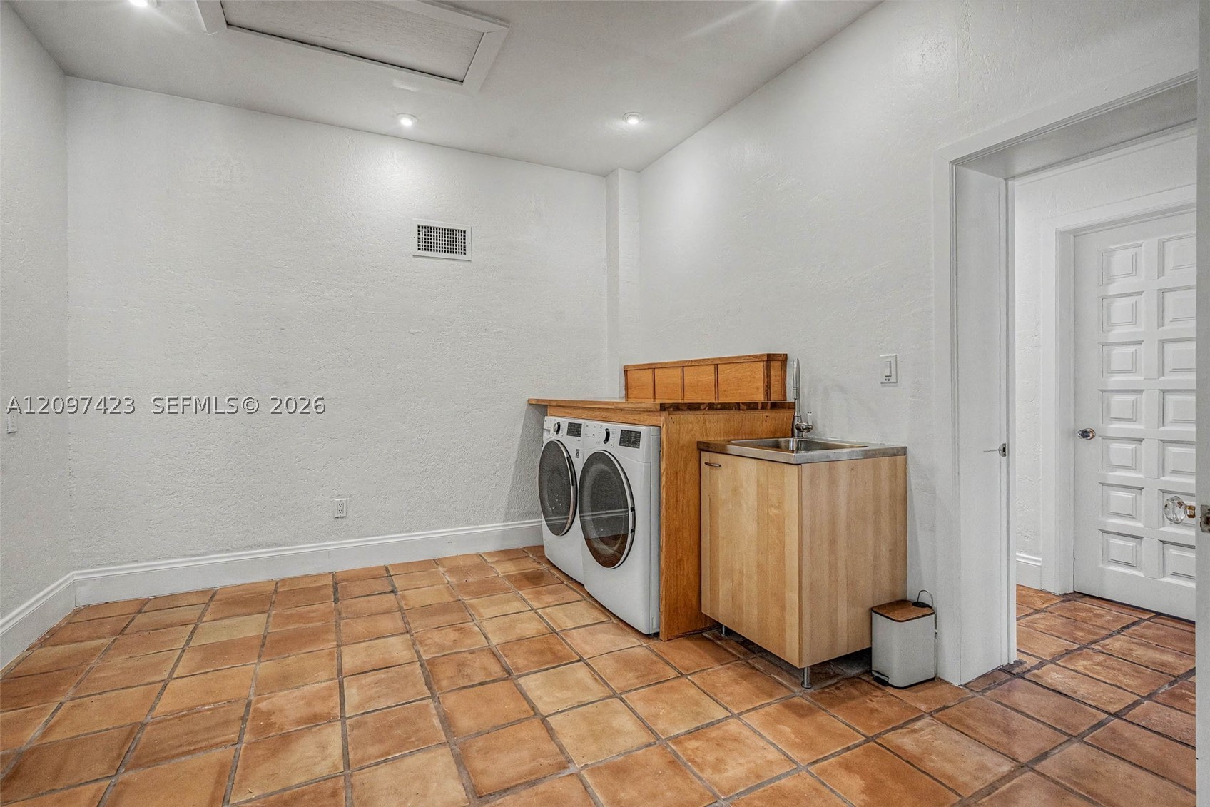 13470 SW 67th Ave, Pinecrest FL 33156
