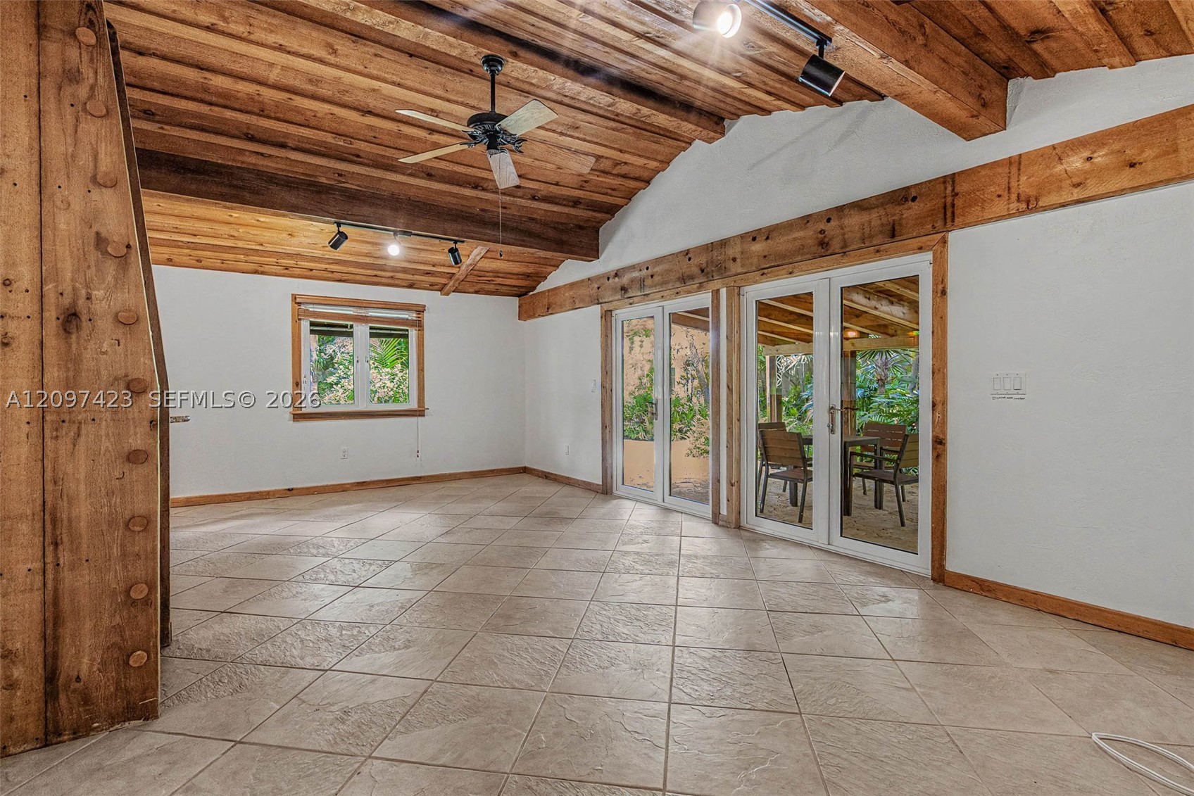 13470 SW 67th Ave, Pinecrest FL 33156