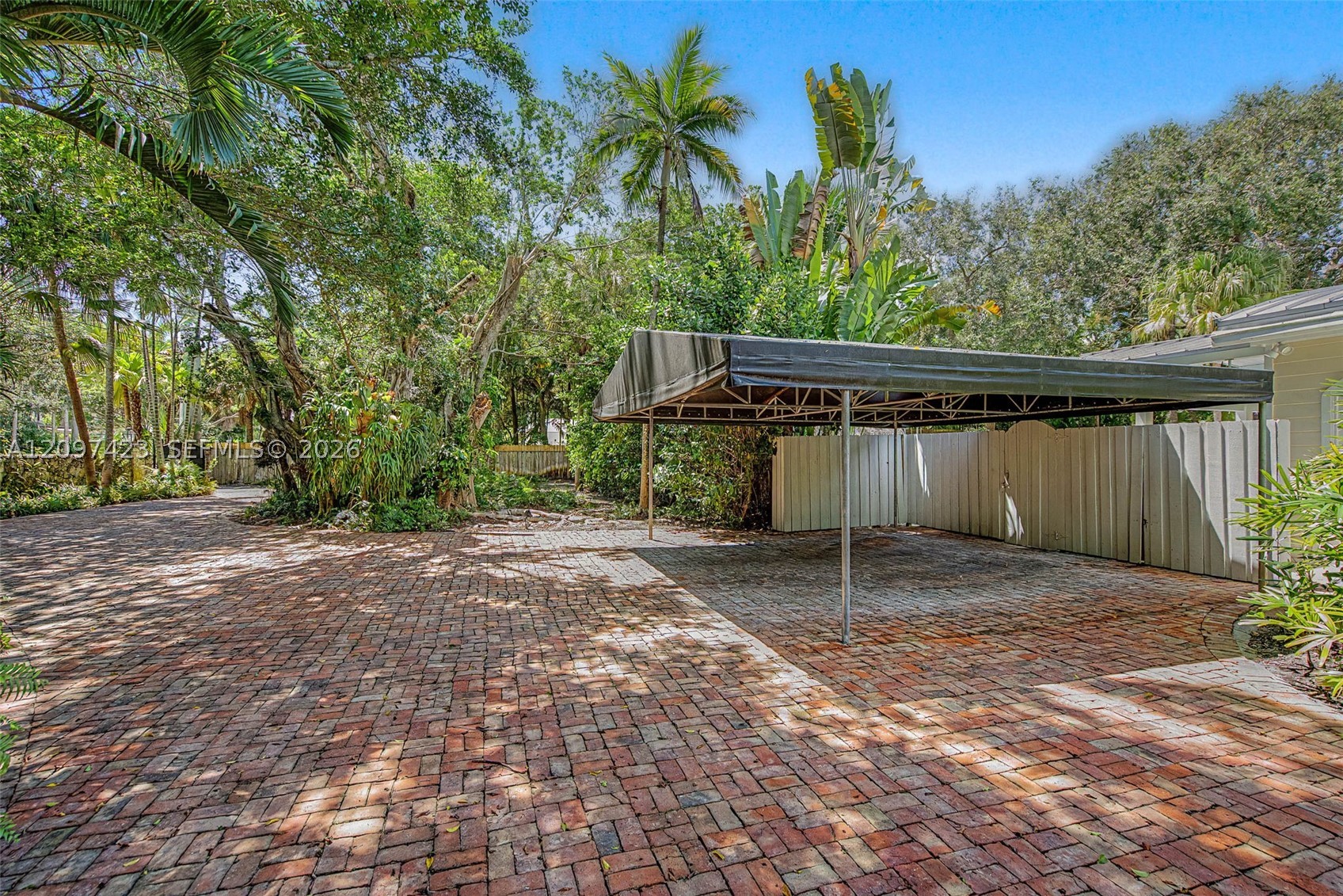 13470 SW 67th Ave, Pinecrest FL 33156