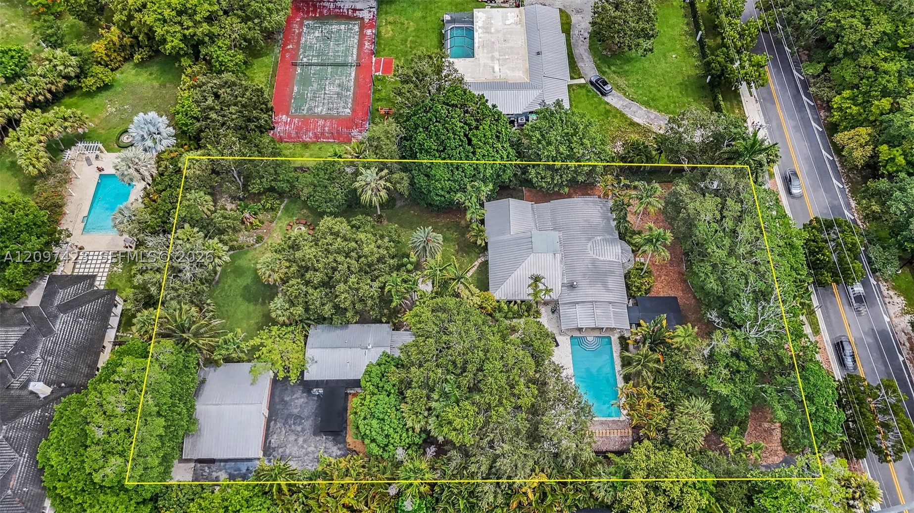 13470 SW 67th Ave, Pinecrest FL 33156