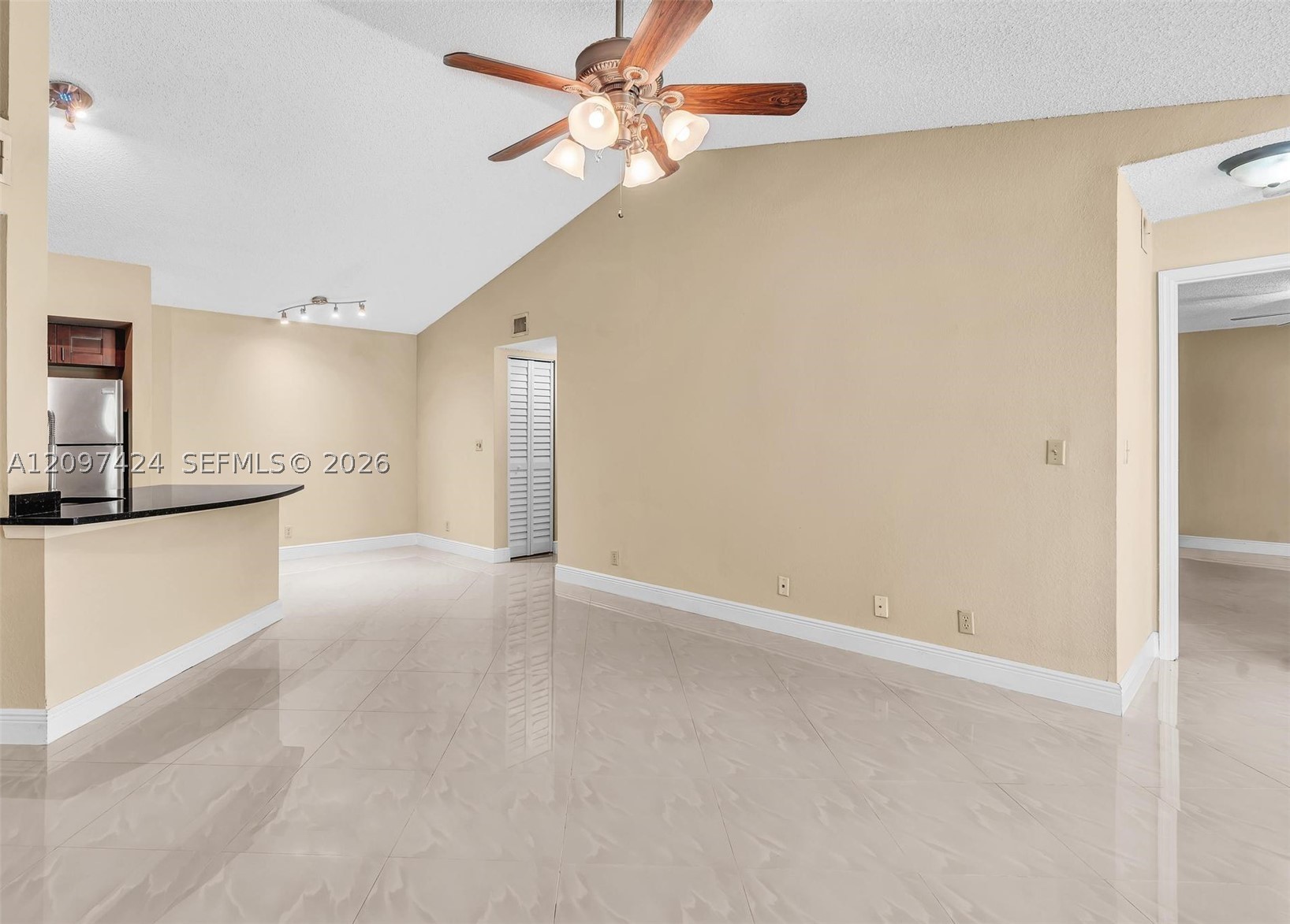 3370 N Pinewalk Dr N #1222, Margate FL 33063