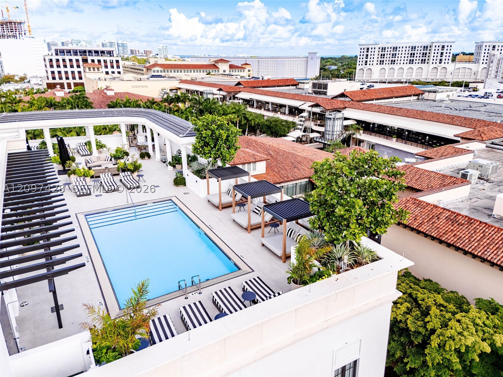 4220 Laguna St #703, Coral Gables FL 33146