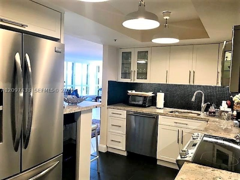 2843 S Bayshore Dr #5A, Miami FL 33133