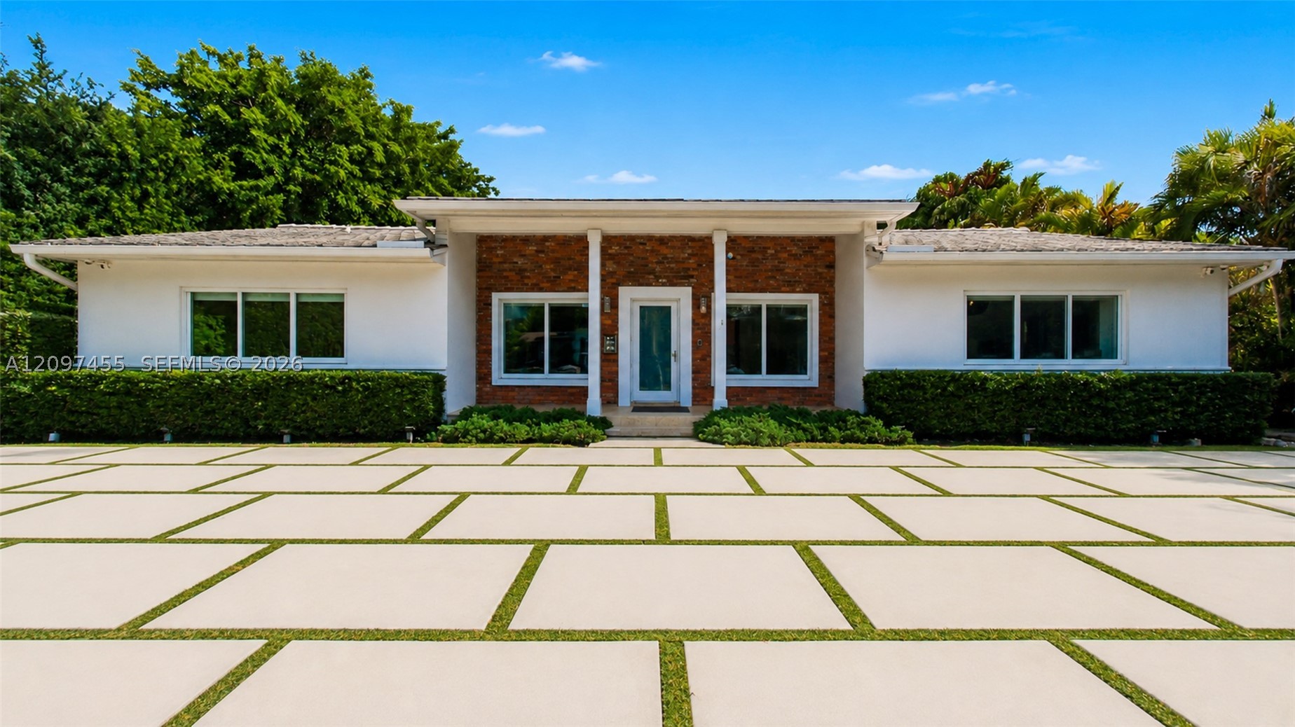 530 Sabal Palm Rd, Miami FL 33137