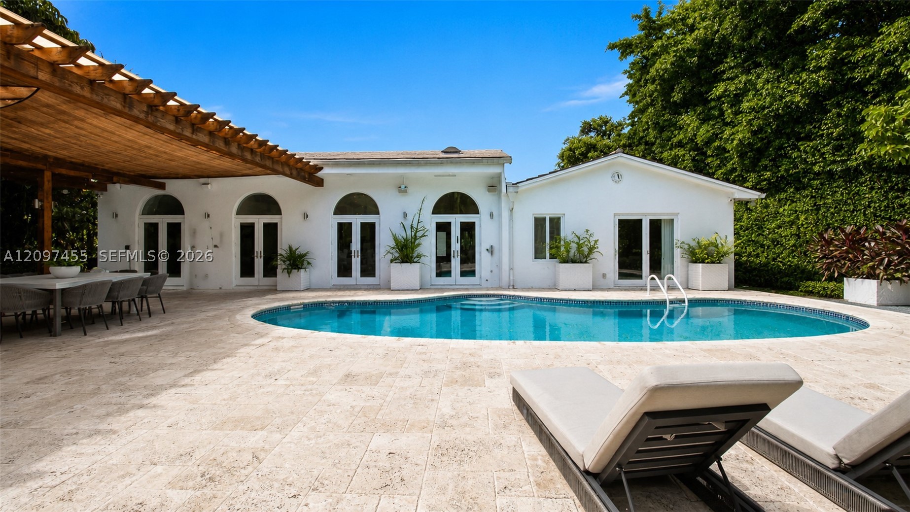530 Sabal Palm Rd, Miami FL 33137