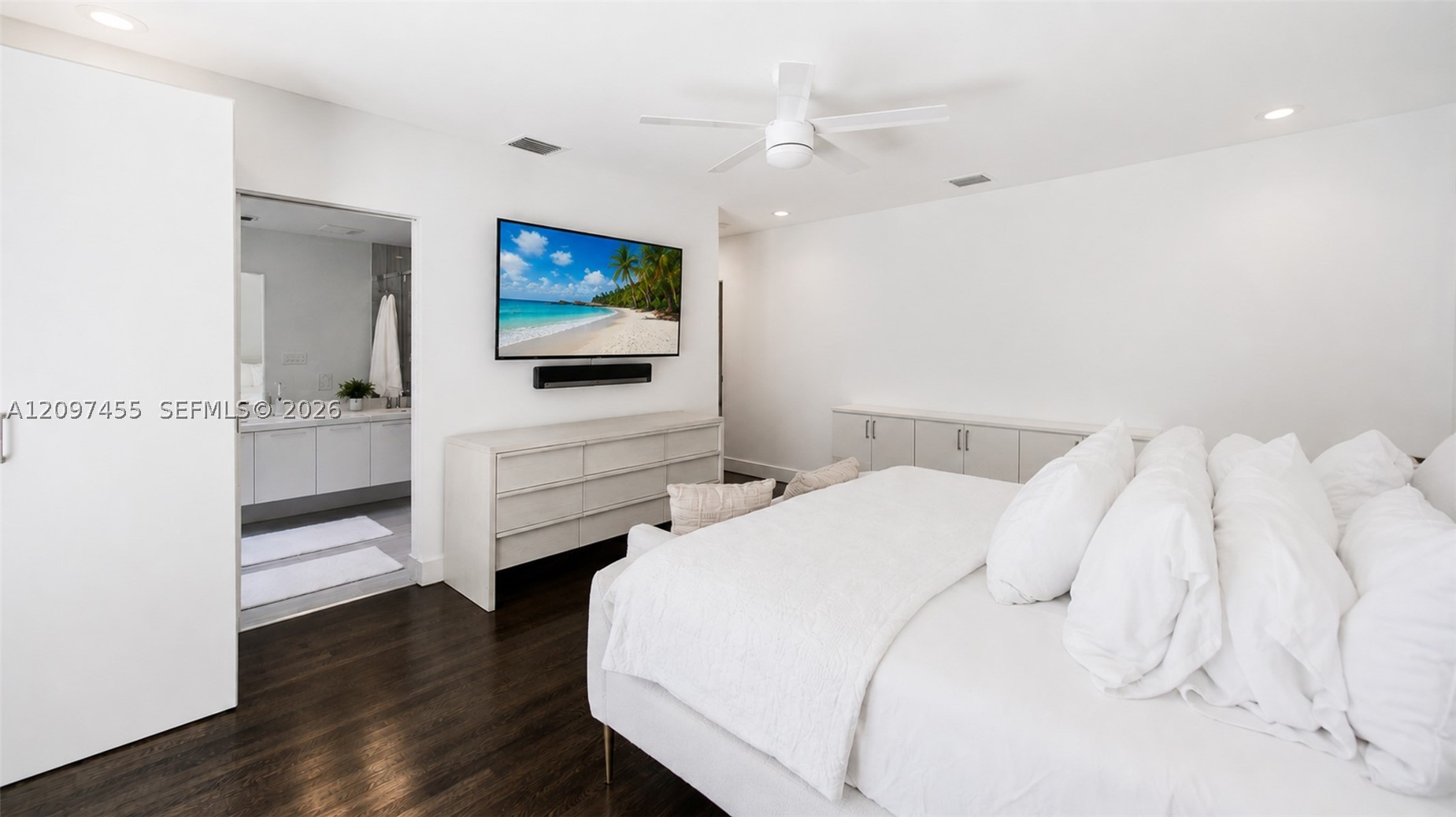 530 Sabal Palm Rd, Miami FL 33137