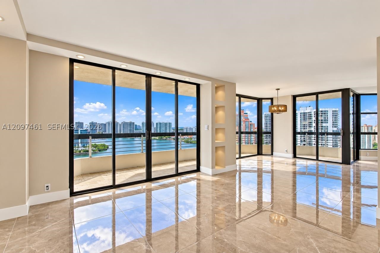 19101 NE 36th Ct #2705, Aventura FL 33180