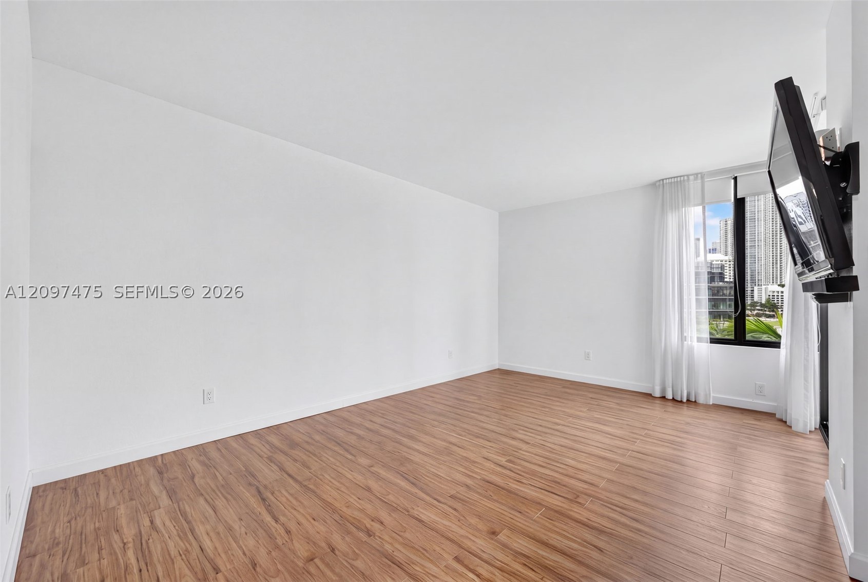 520 Brickell Key Dr #A721, Miami FL 33131